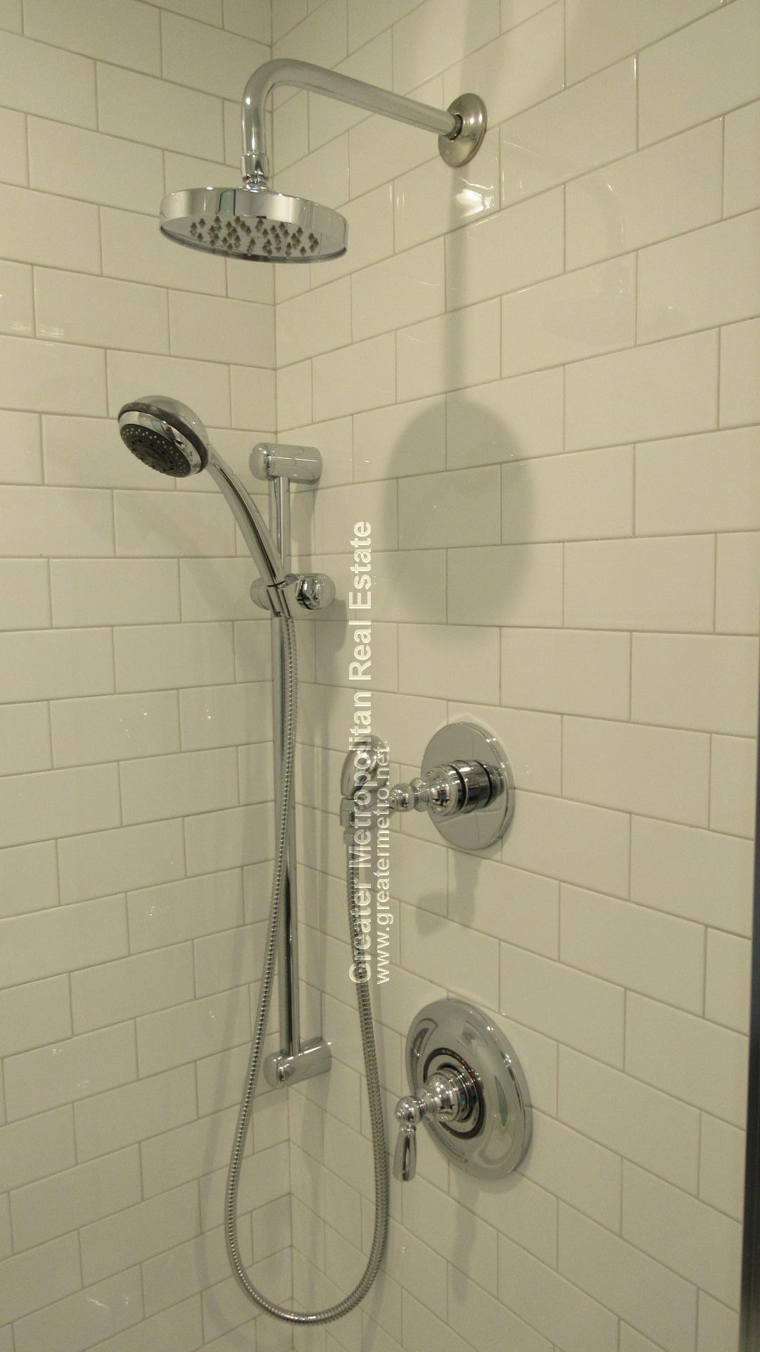 351 North St, North End