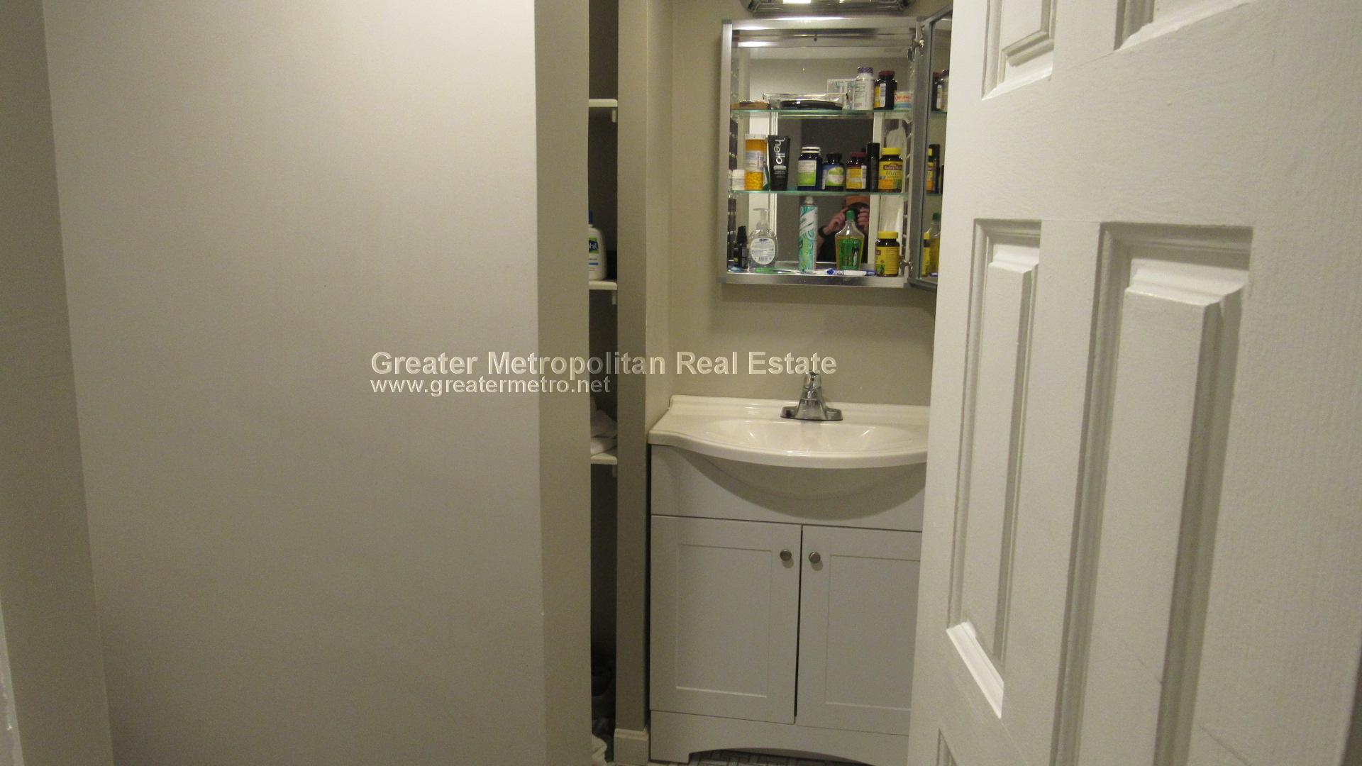 157 Endicott St, North End