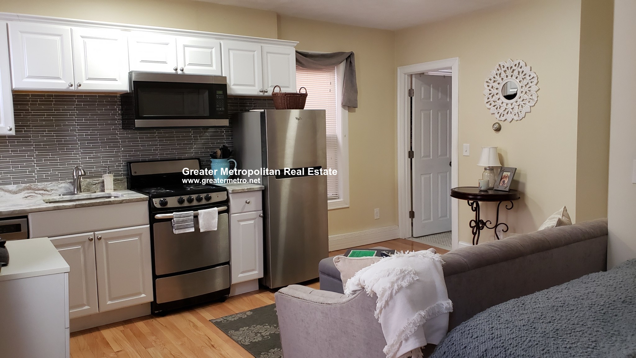 19 Greenough Ln, North End