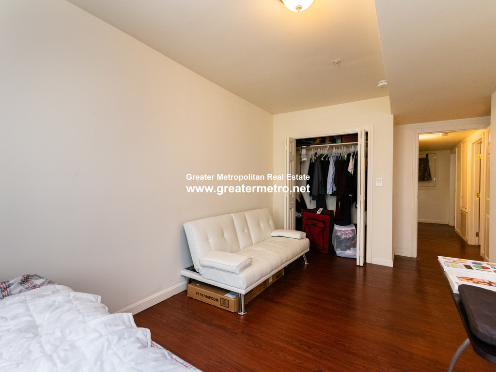 41 Chelsea St, East Boston