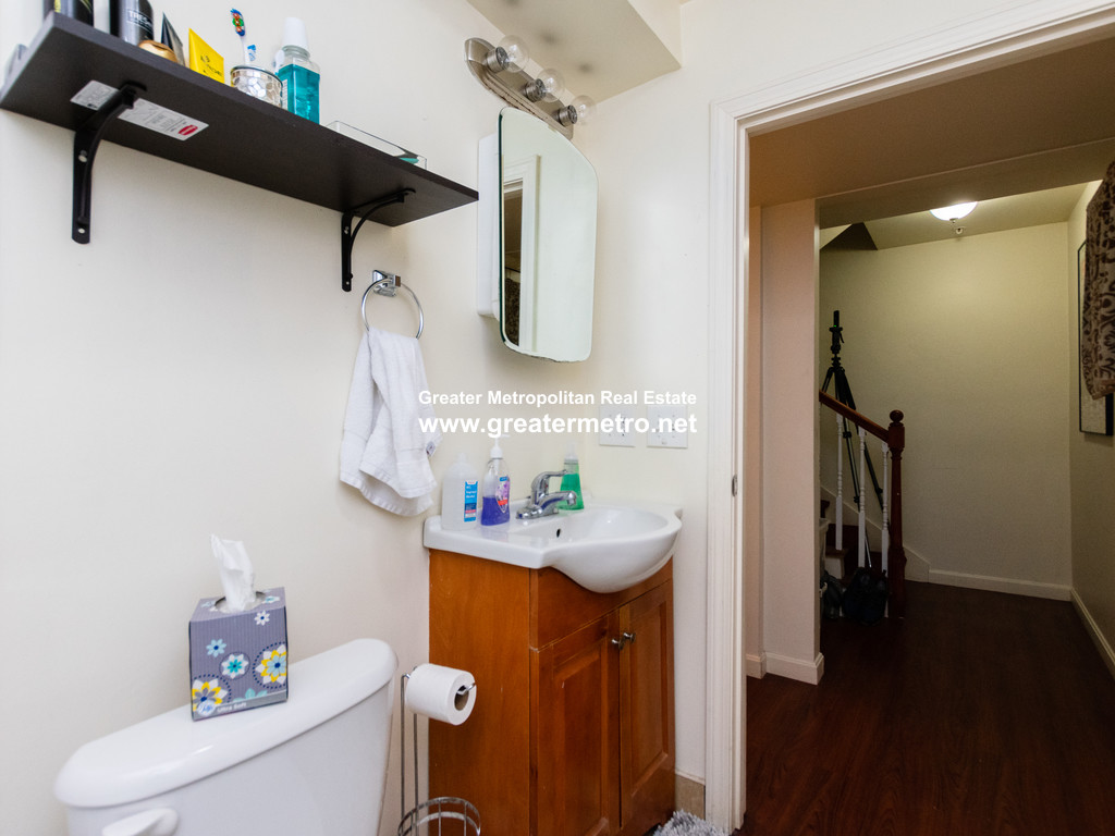 41 Chelsea St, East Boston