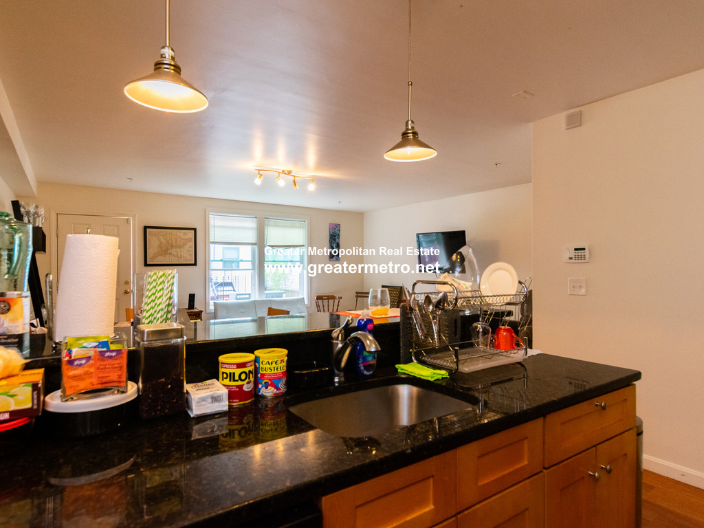 41 Chelsea St, East Boston