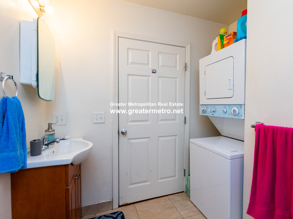 41 Chelsea St, East Boston