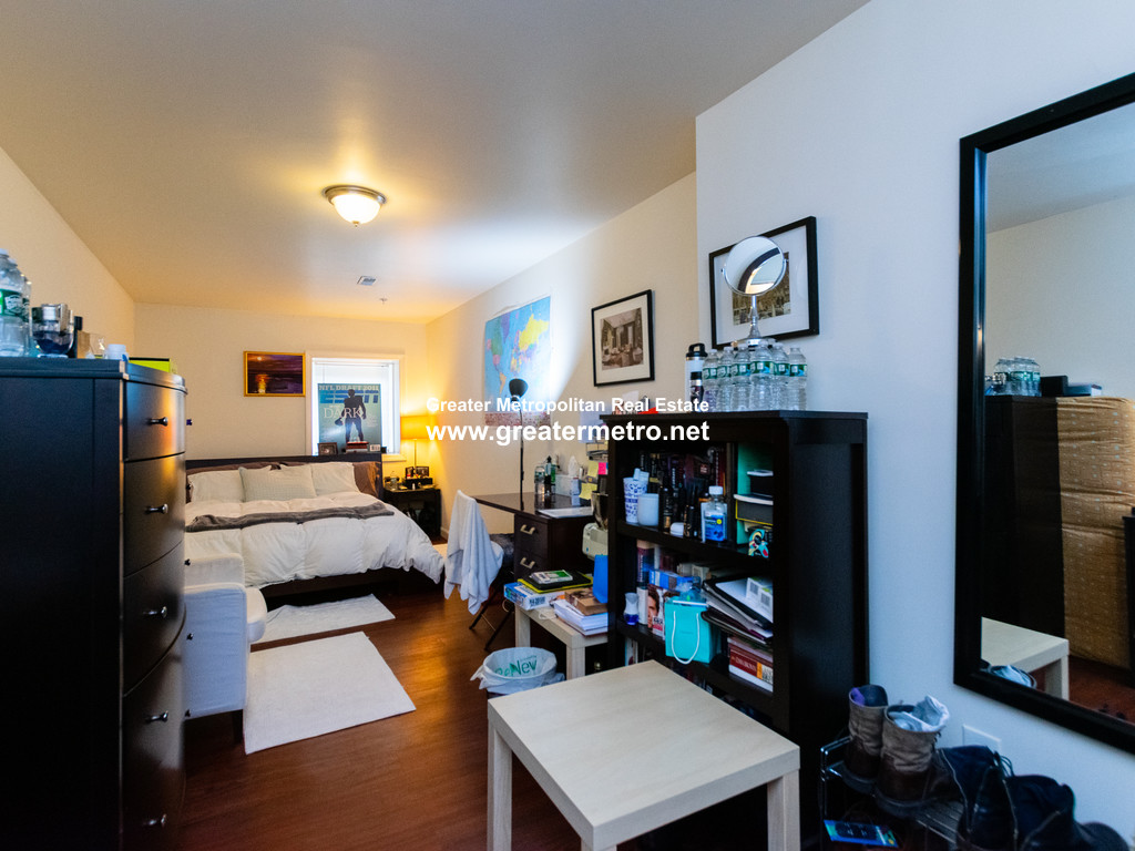 41 Chelsea St, East Boston