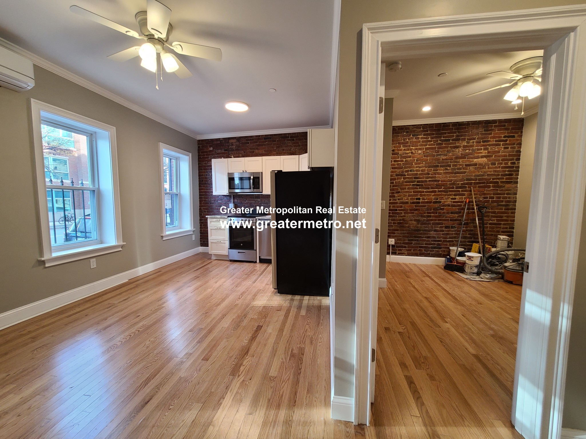 470 Commercial St, North End