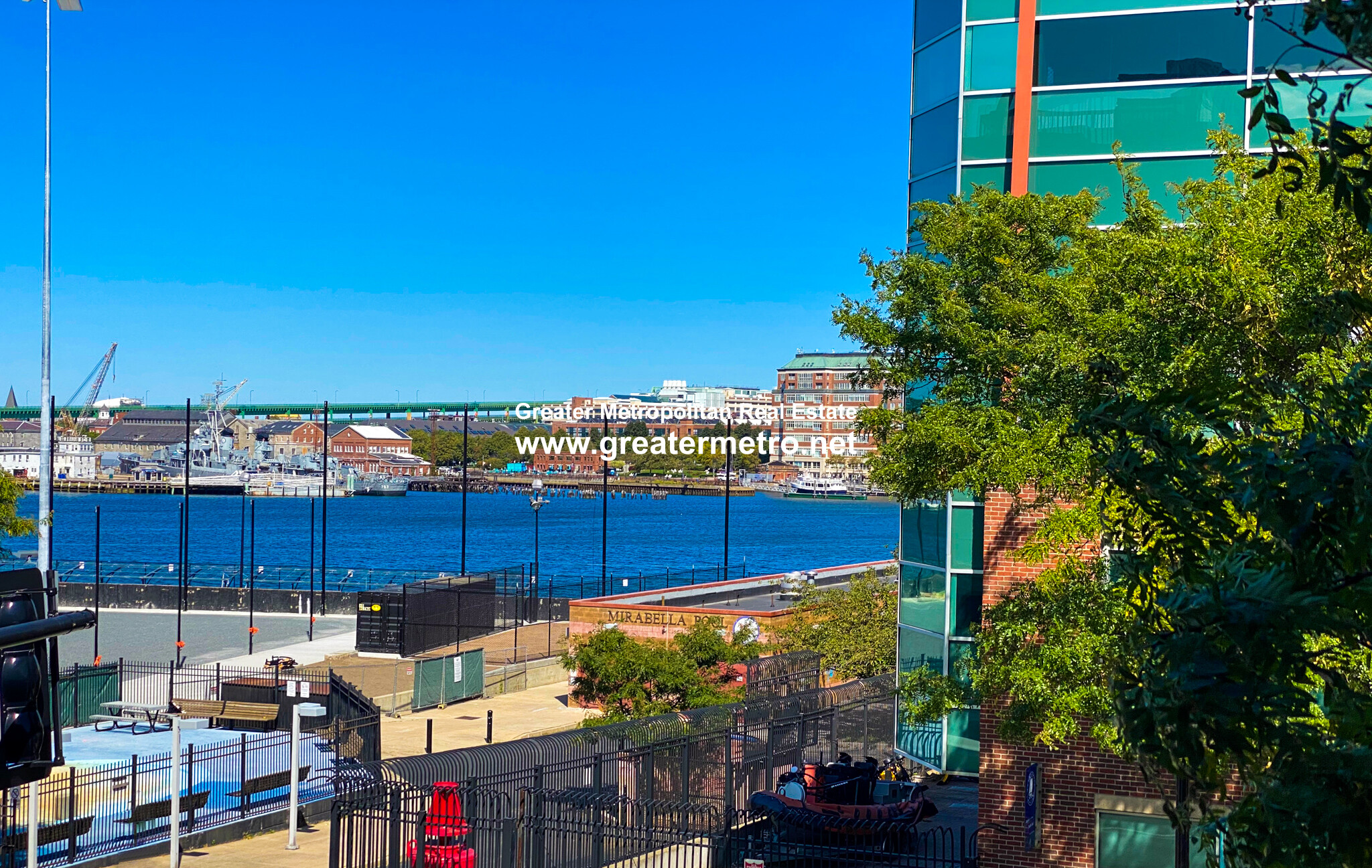 470 Commercial St, North End