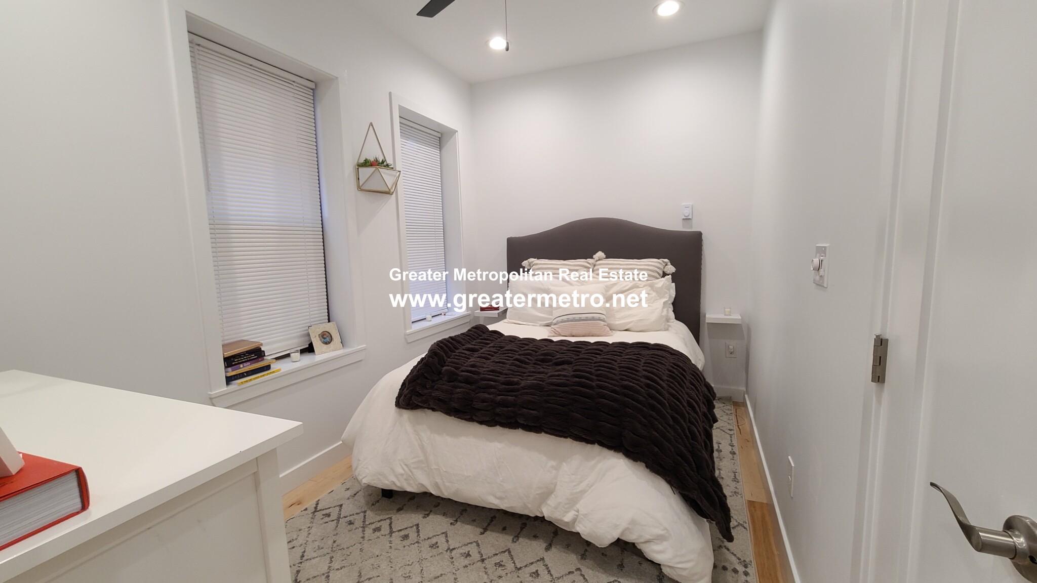 351 North St, North End