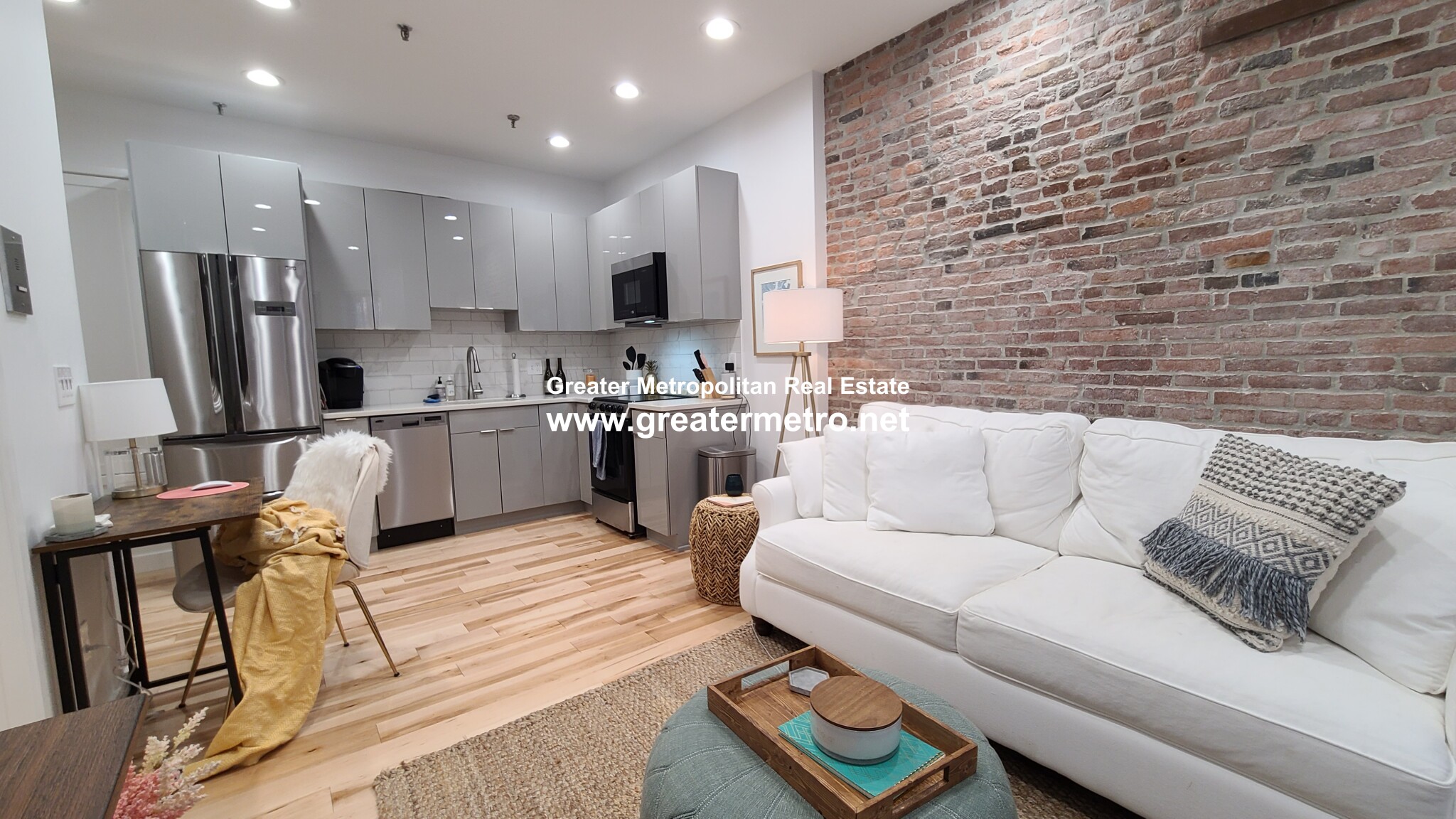 351 North St, North End