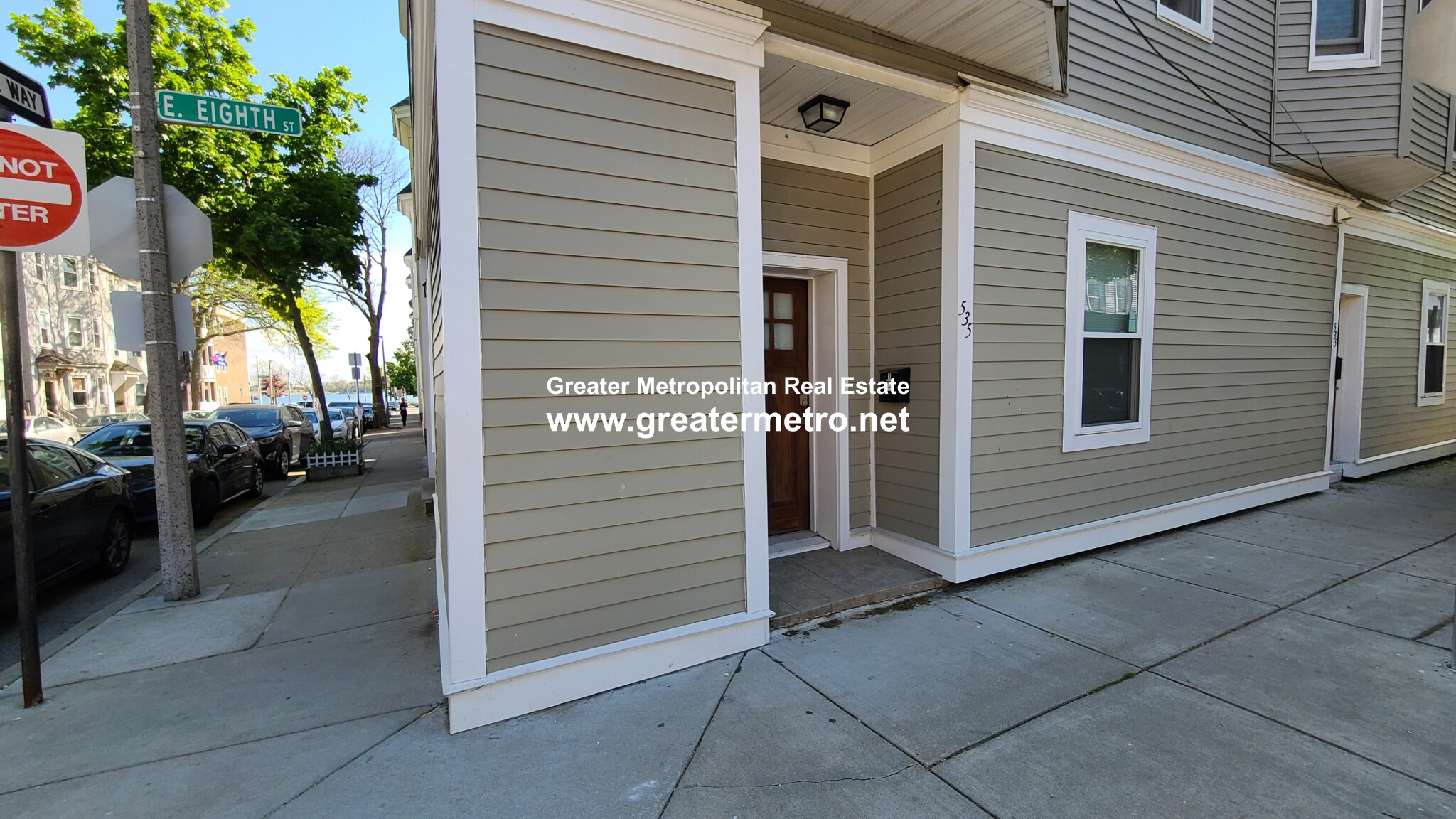 535 8th St, South Boston