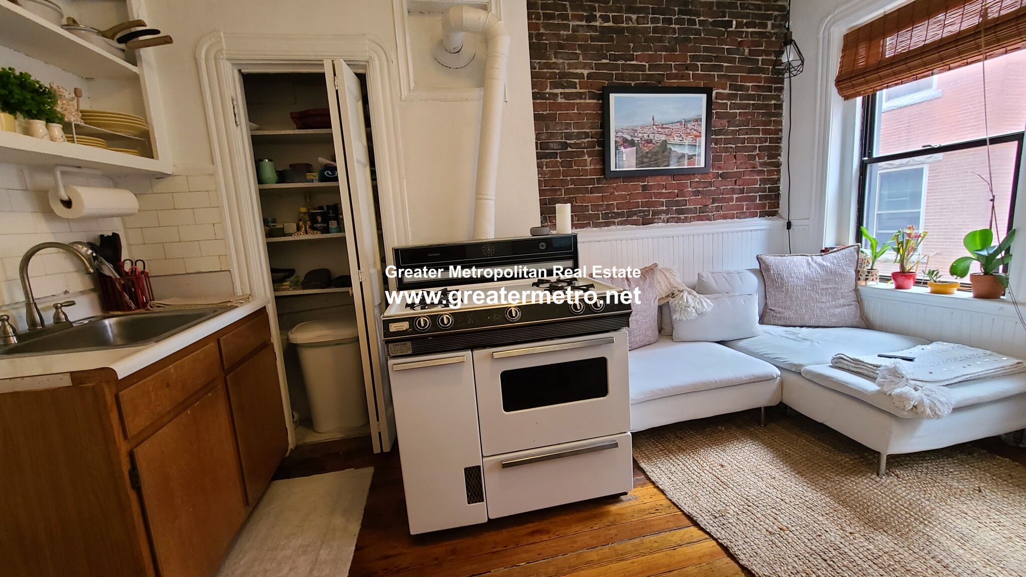 10 Unity St, North End