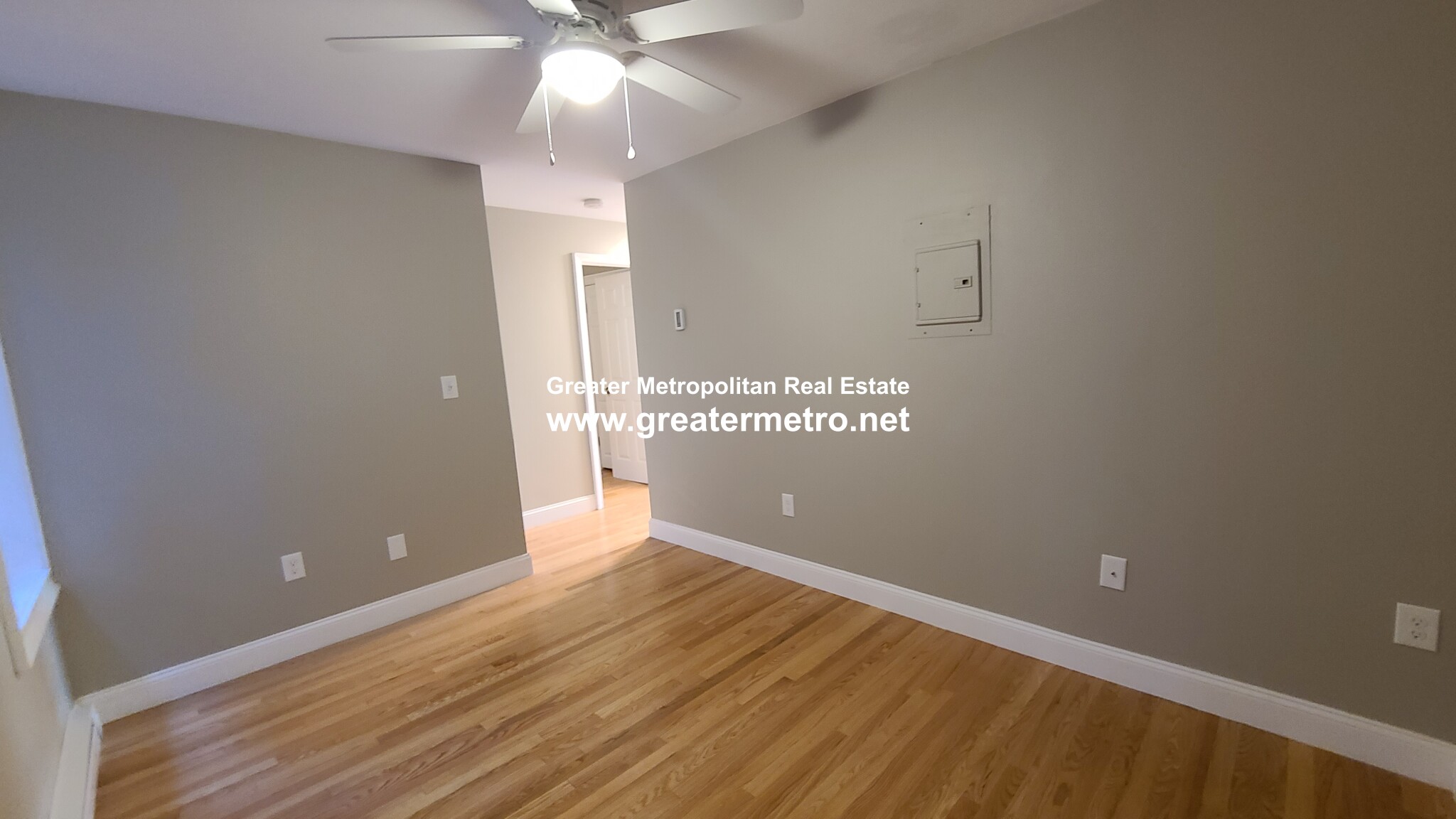 466 Commercial St, North End