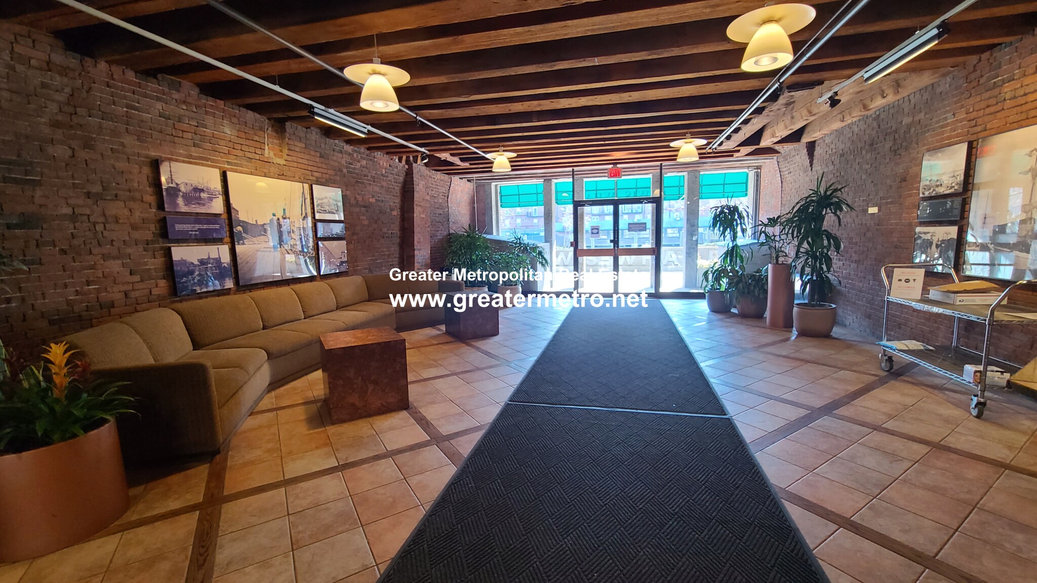 28 Atlantic Ave, Waterfront