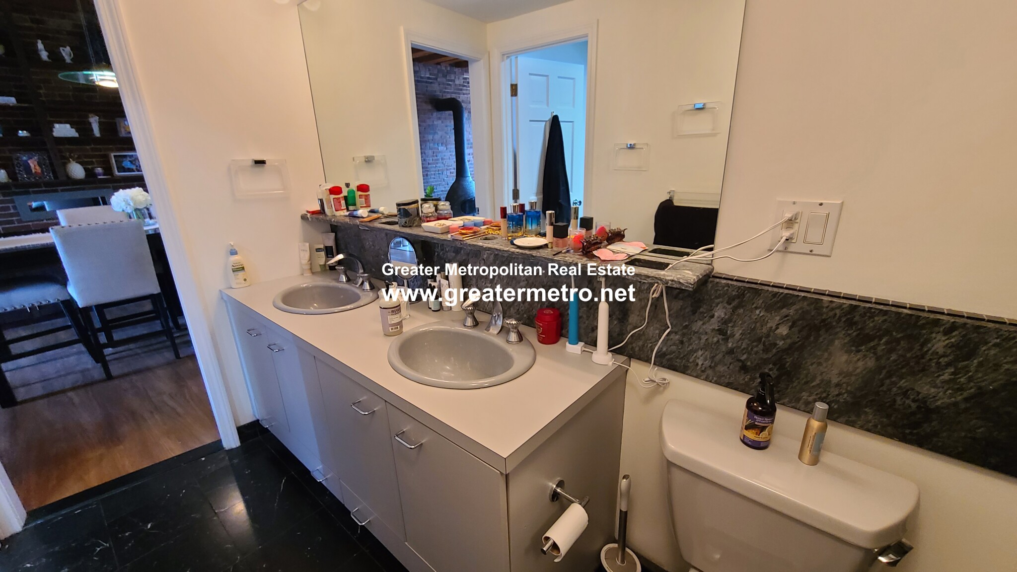 28 Atlantic Ave, Waterfront