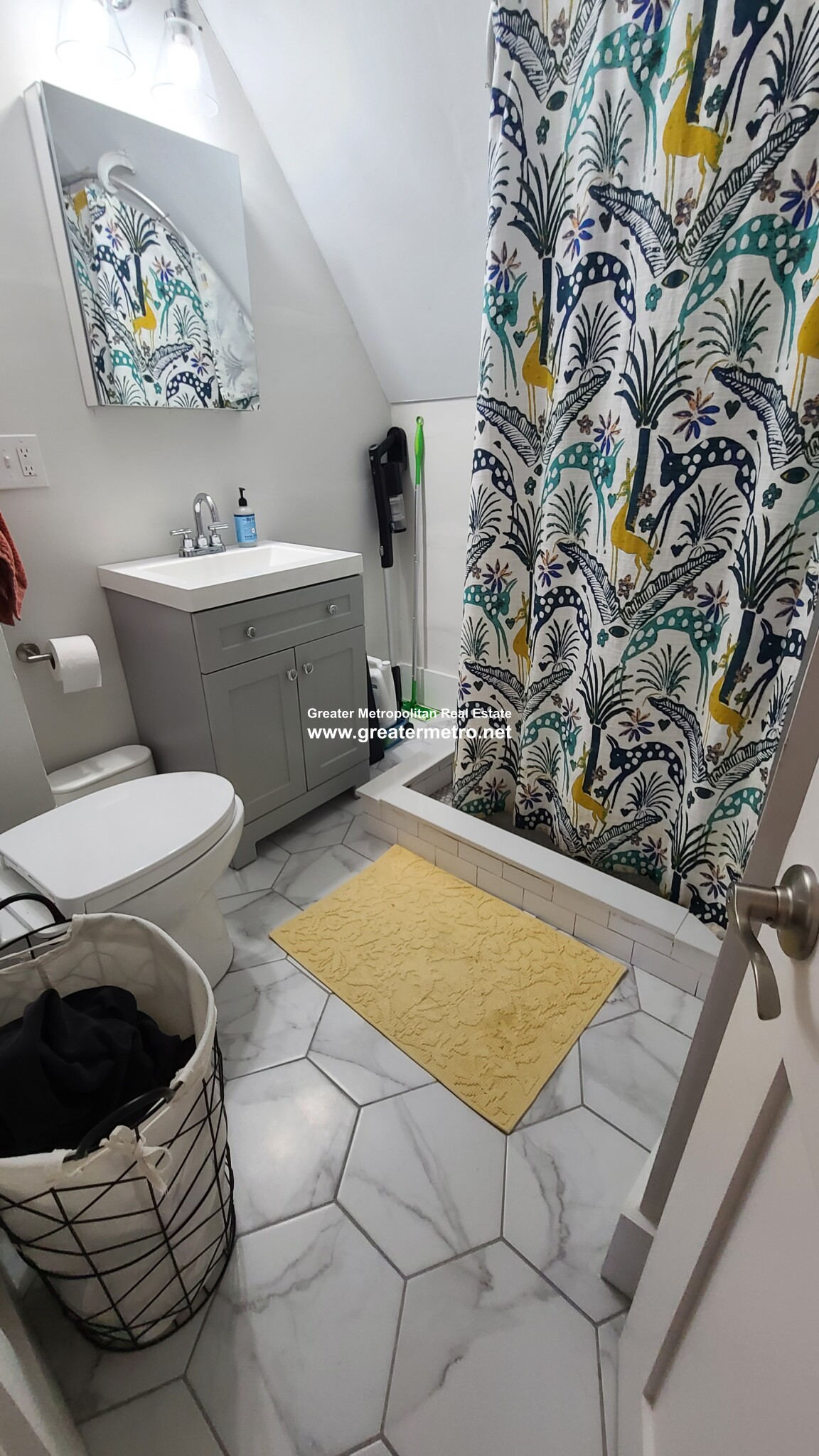 203 Atlantic St, North Quincy