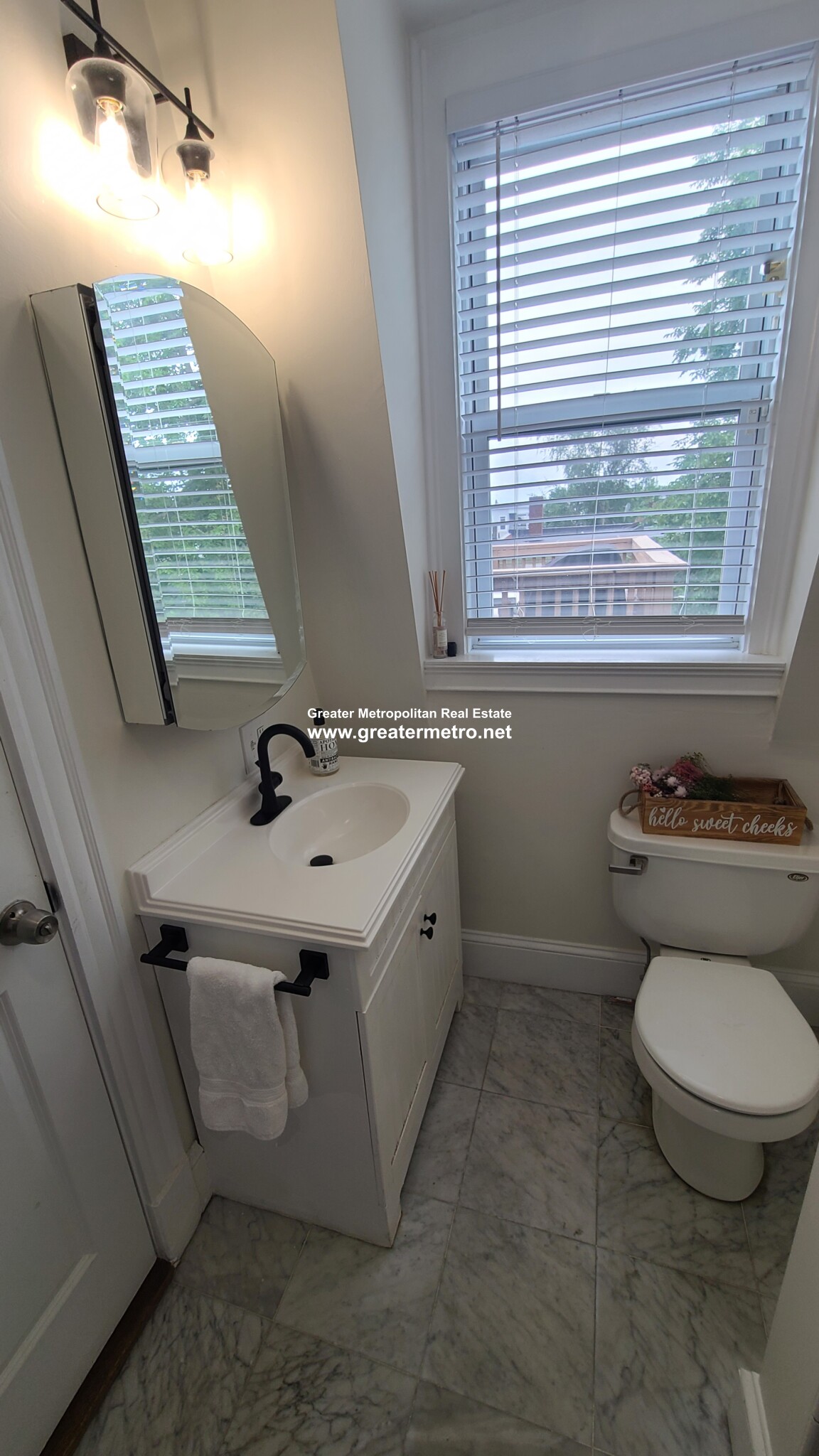 613 7th St, South Boston
