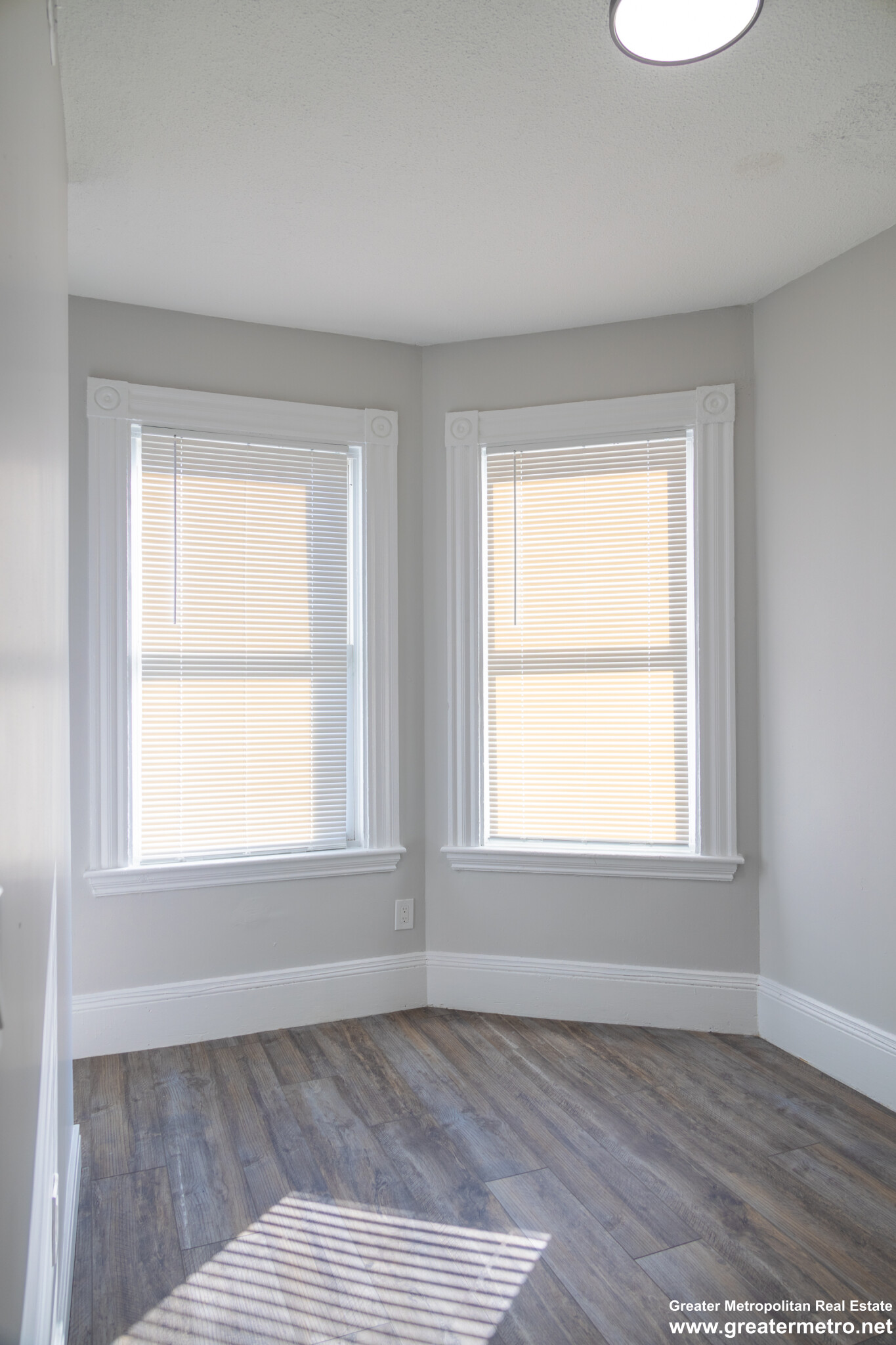 628 6th St, South Boston