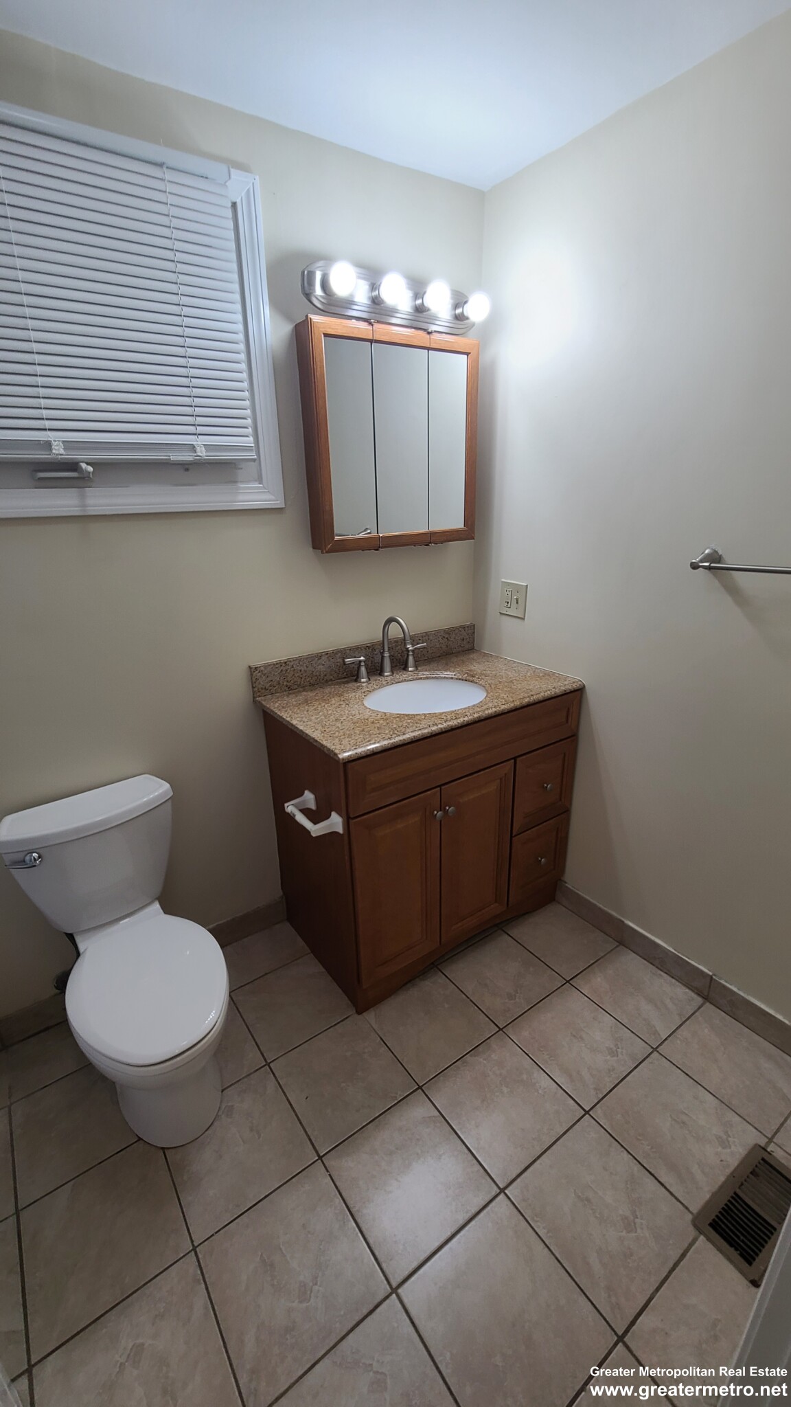 152 Salem St, North End