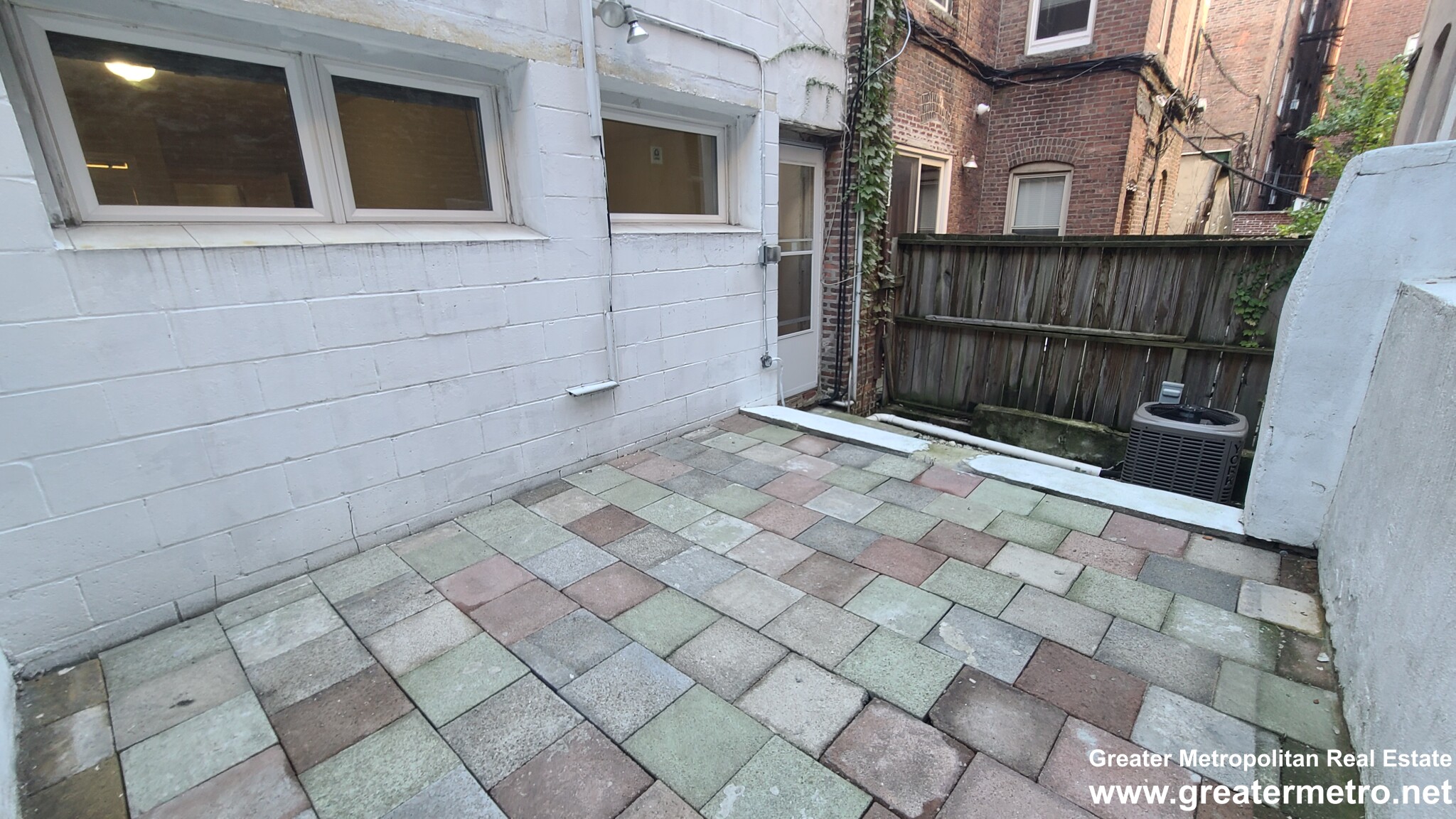 152 Salem St, North End