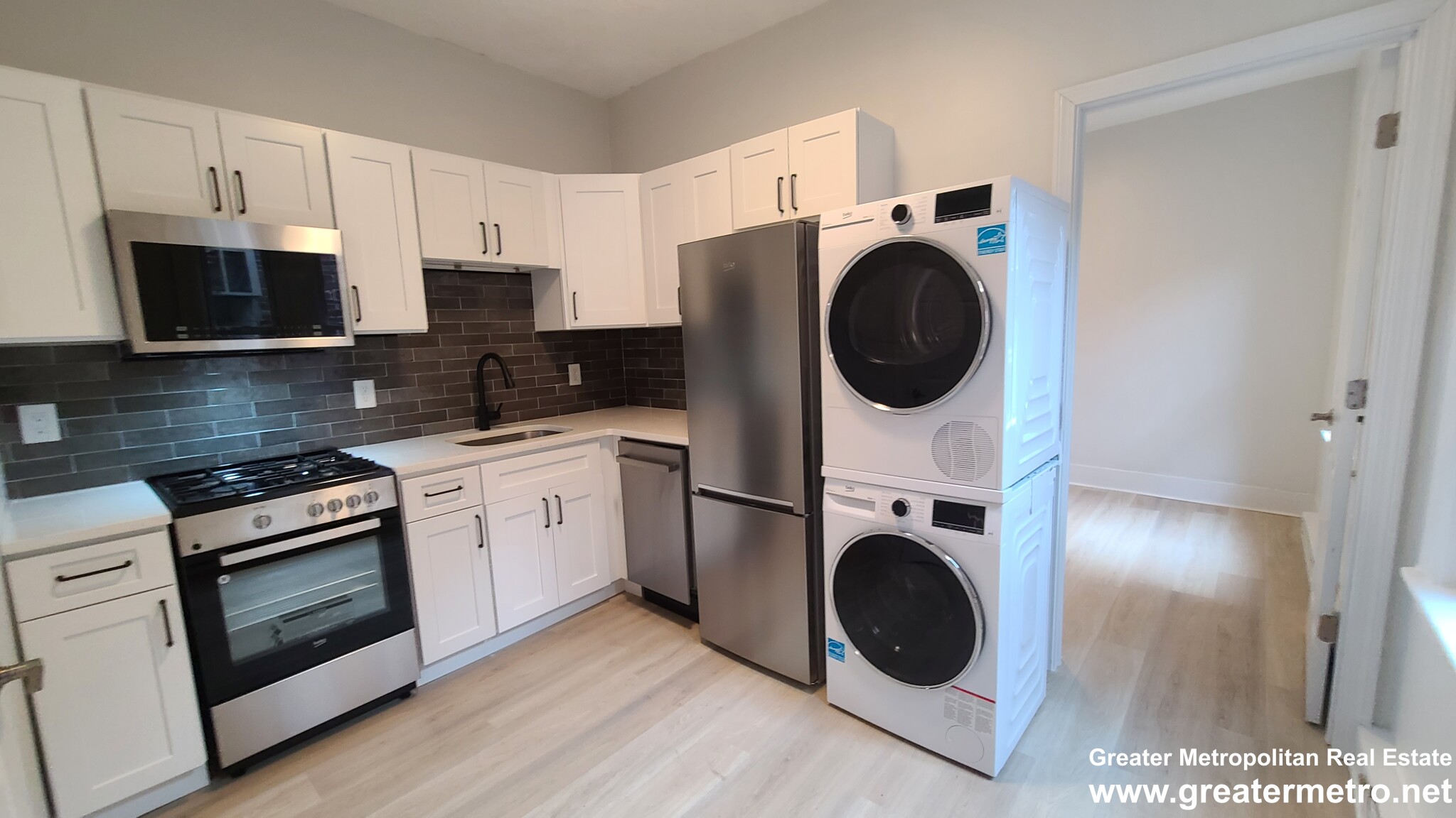 9 Noyes Pl, North End