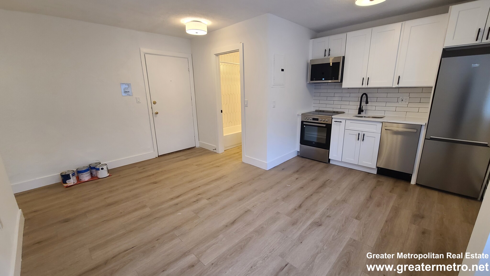 740 7th St, South Boston