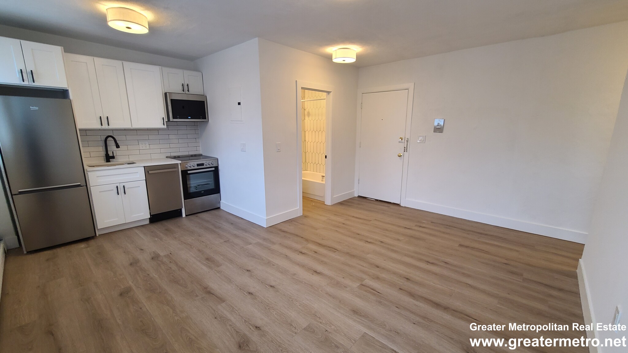 740 7th St, South Boston