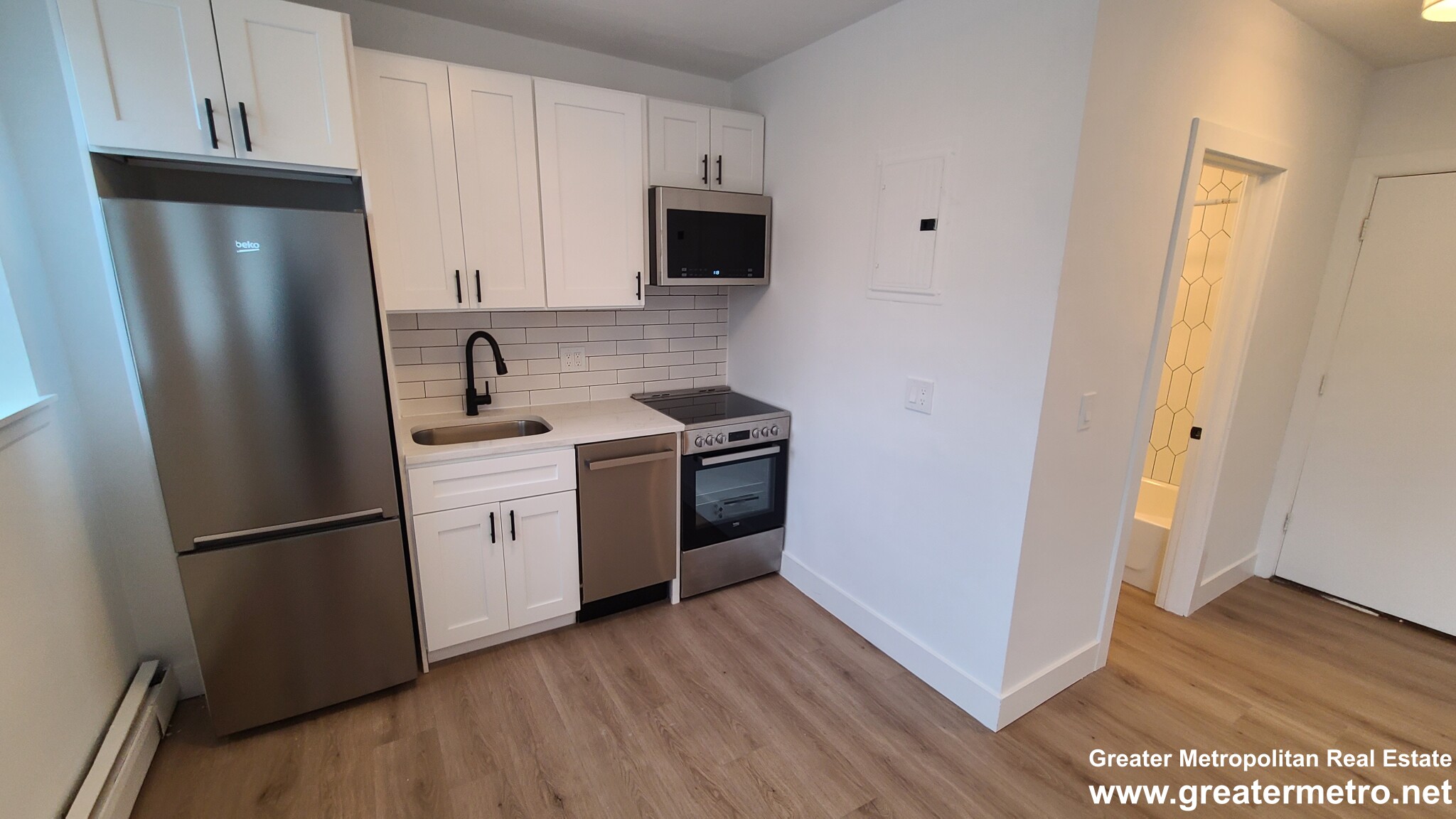 740 7th St, South Boston