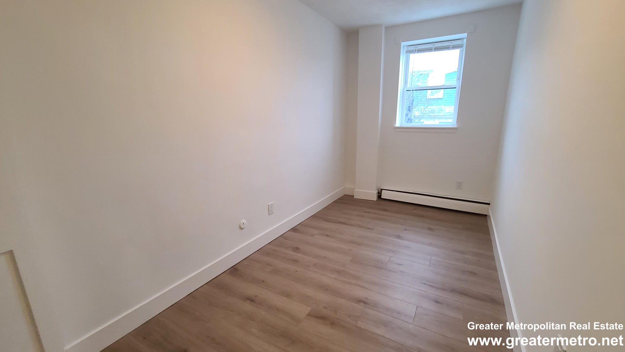 740 7th St, South Boston