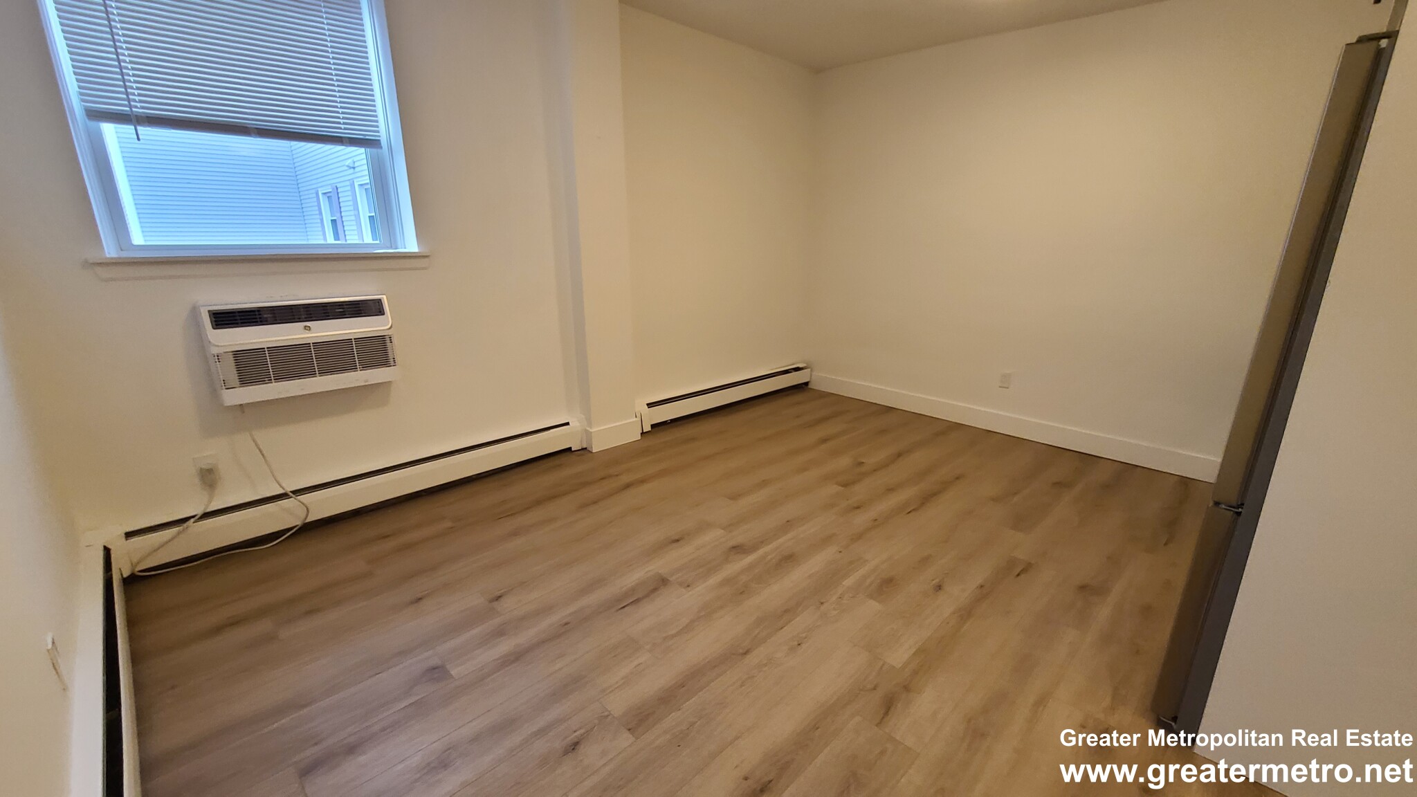 740 7th St, South Boston