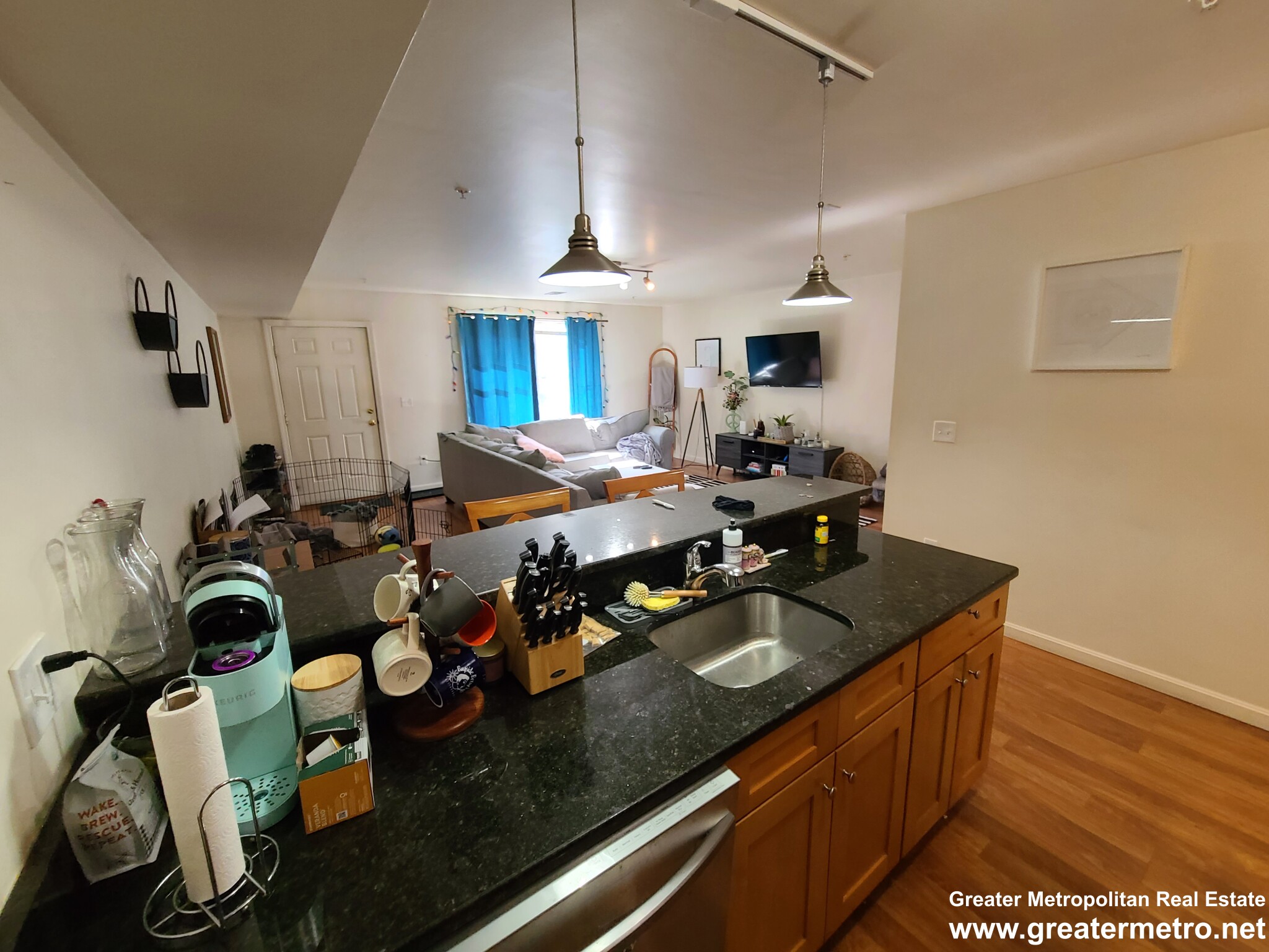 43 Chelsea St, East Boston