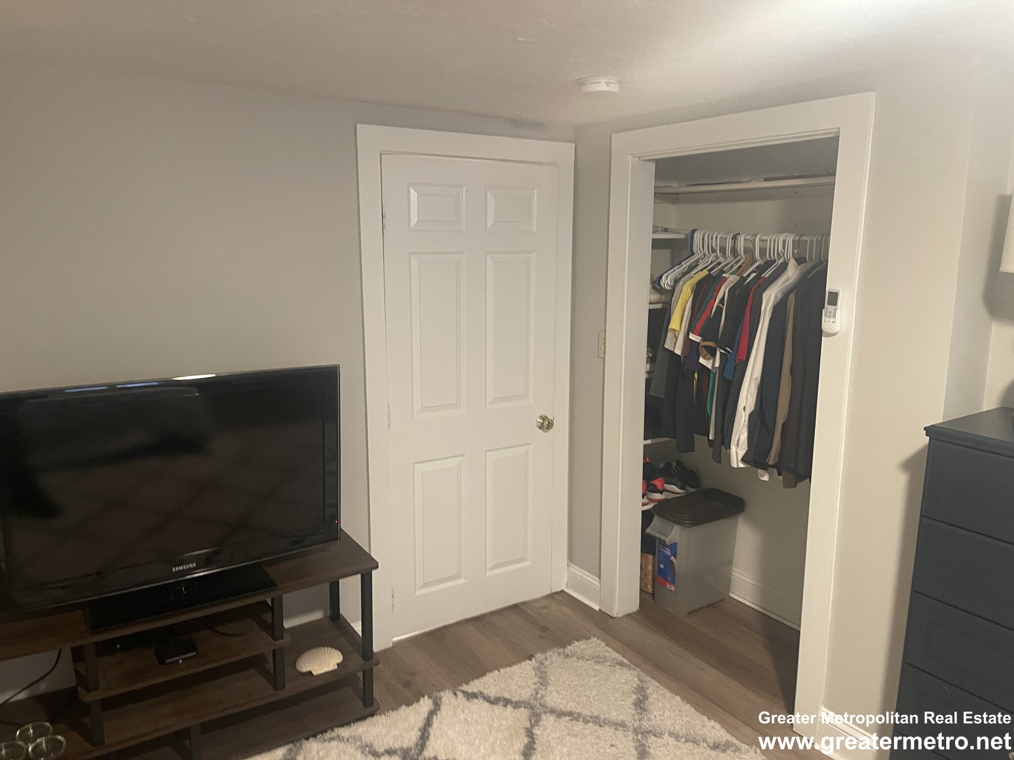 548 7th St, South Boston