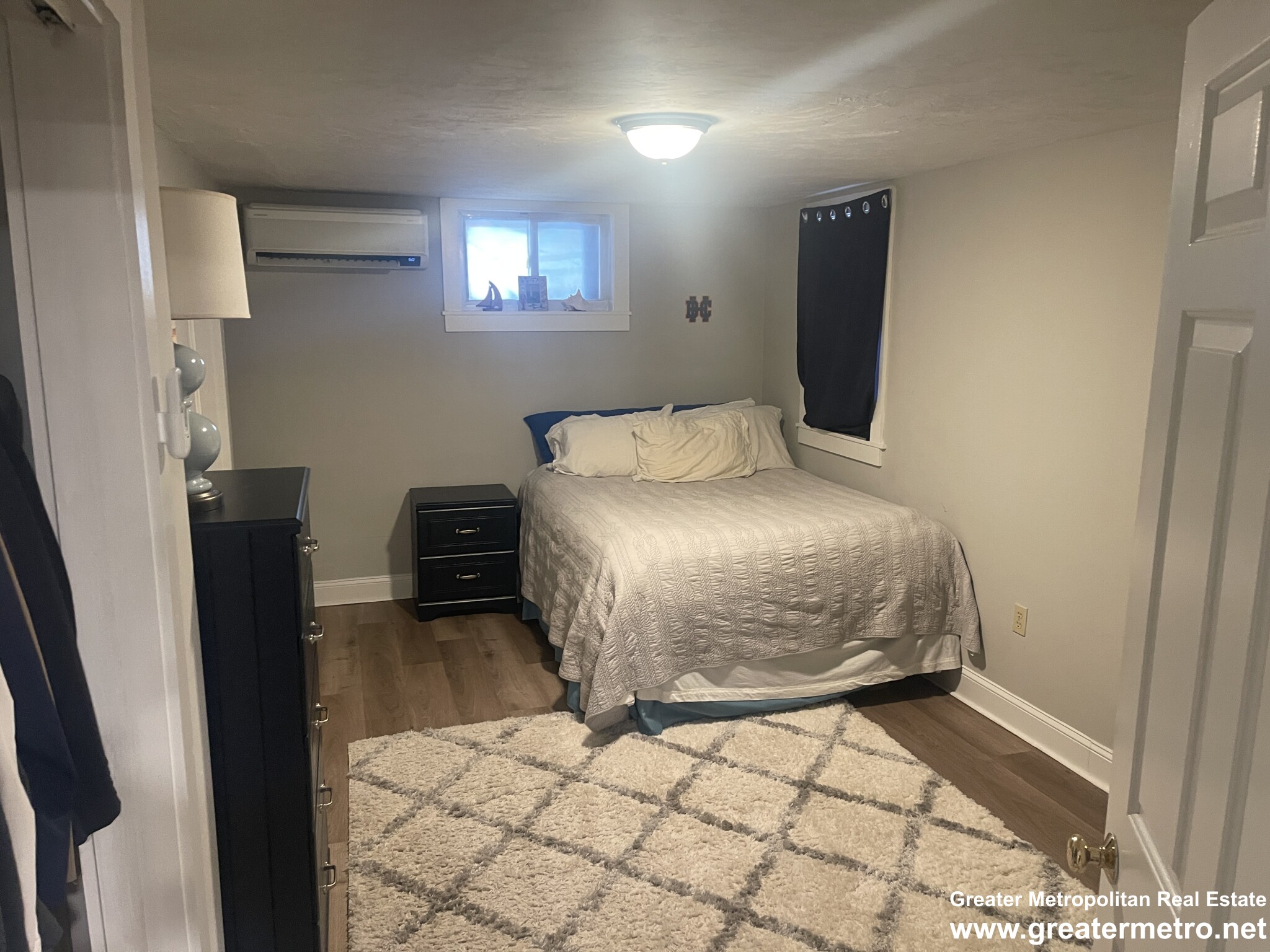 548 7th St, South Boston