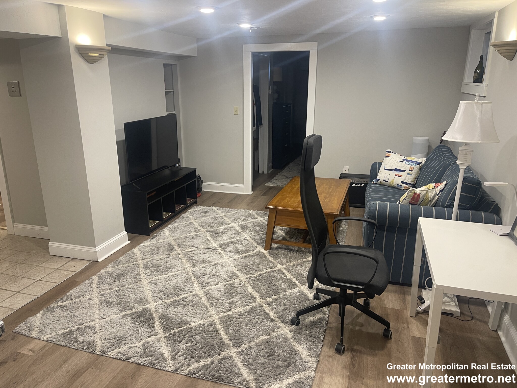 548 7th St, South Boston