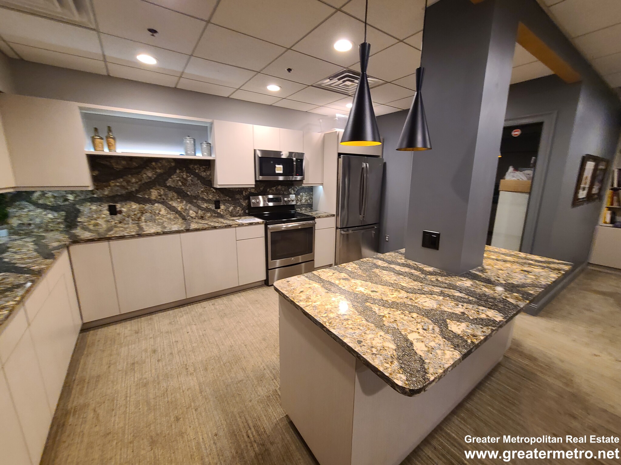 357 Commercial St, North End