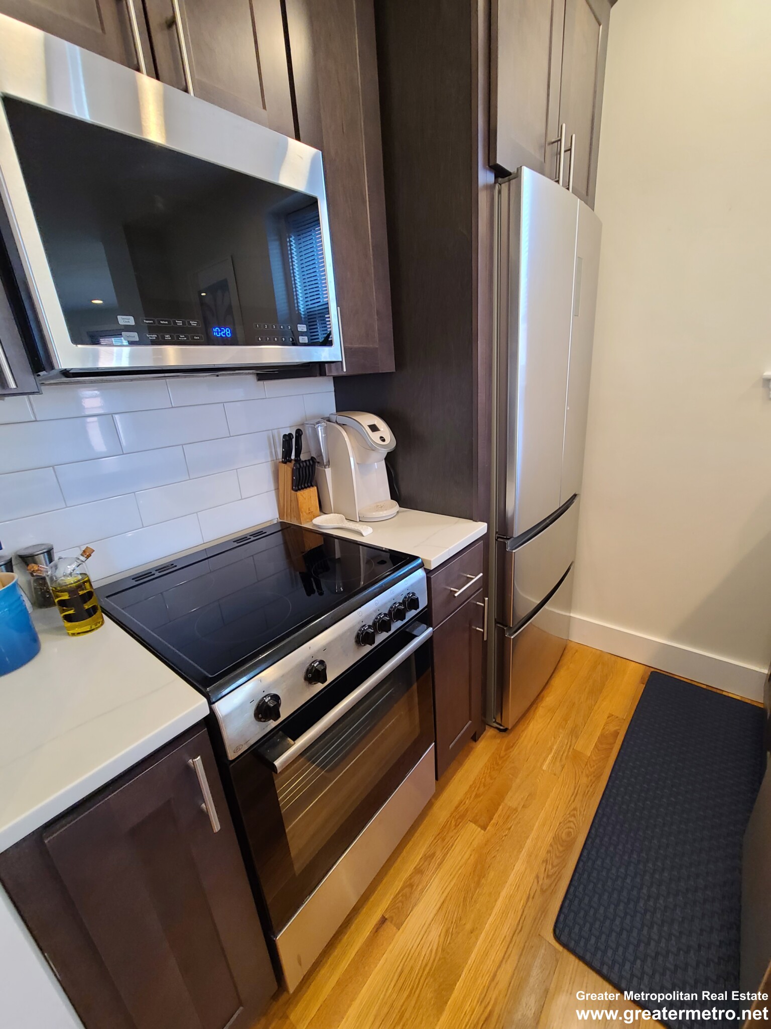 351 North St, North End