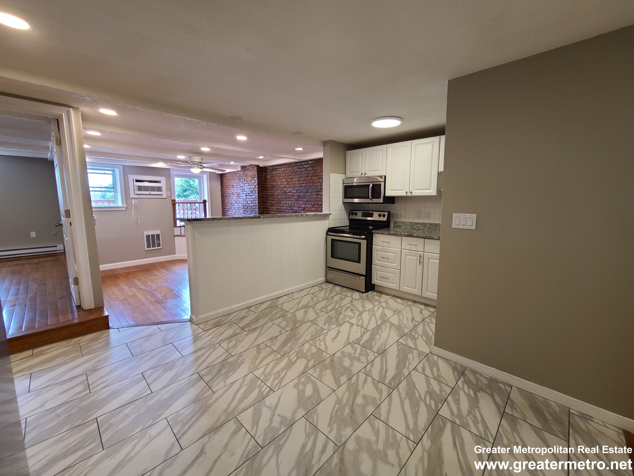 309 North St, North End