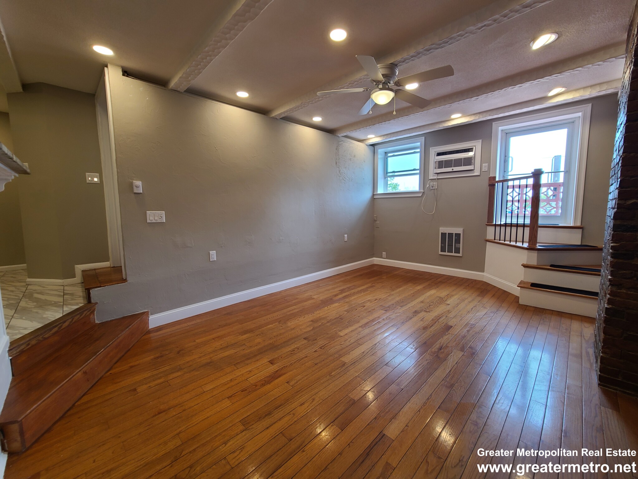 309 North St, North End