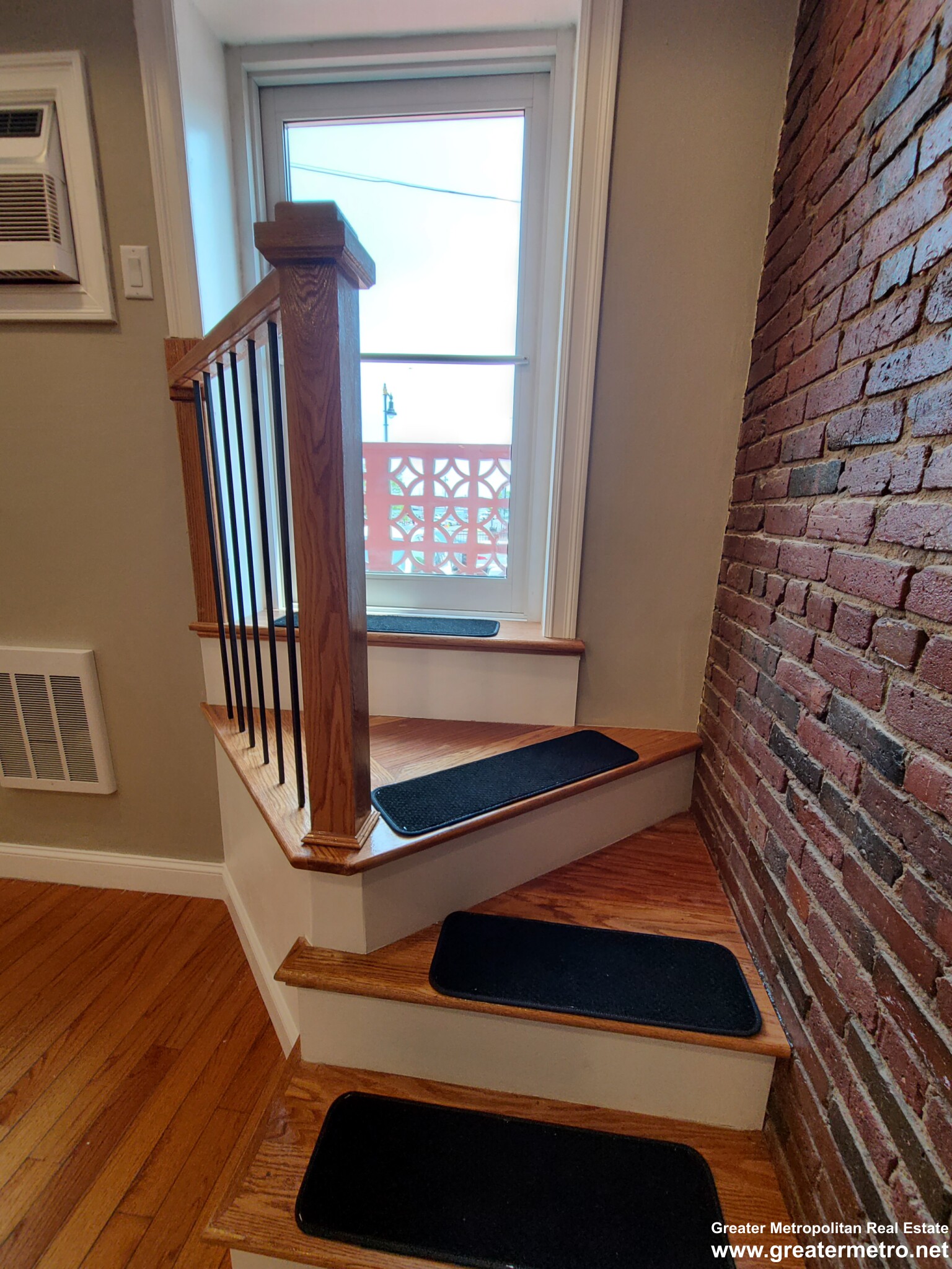 309 North St, North End