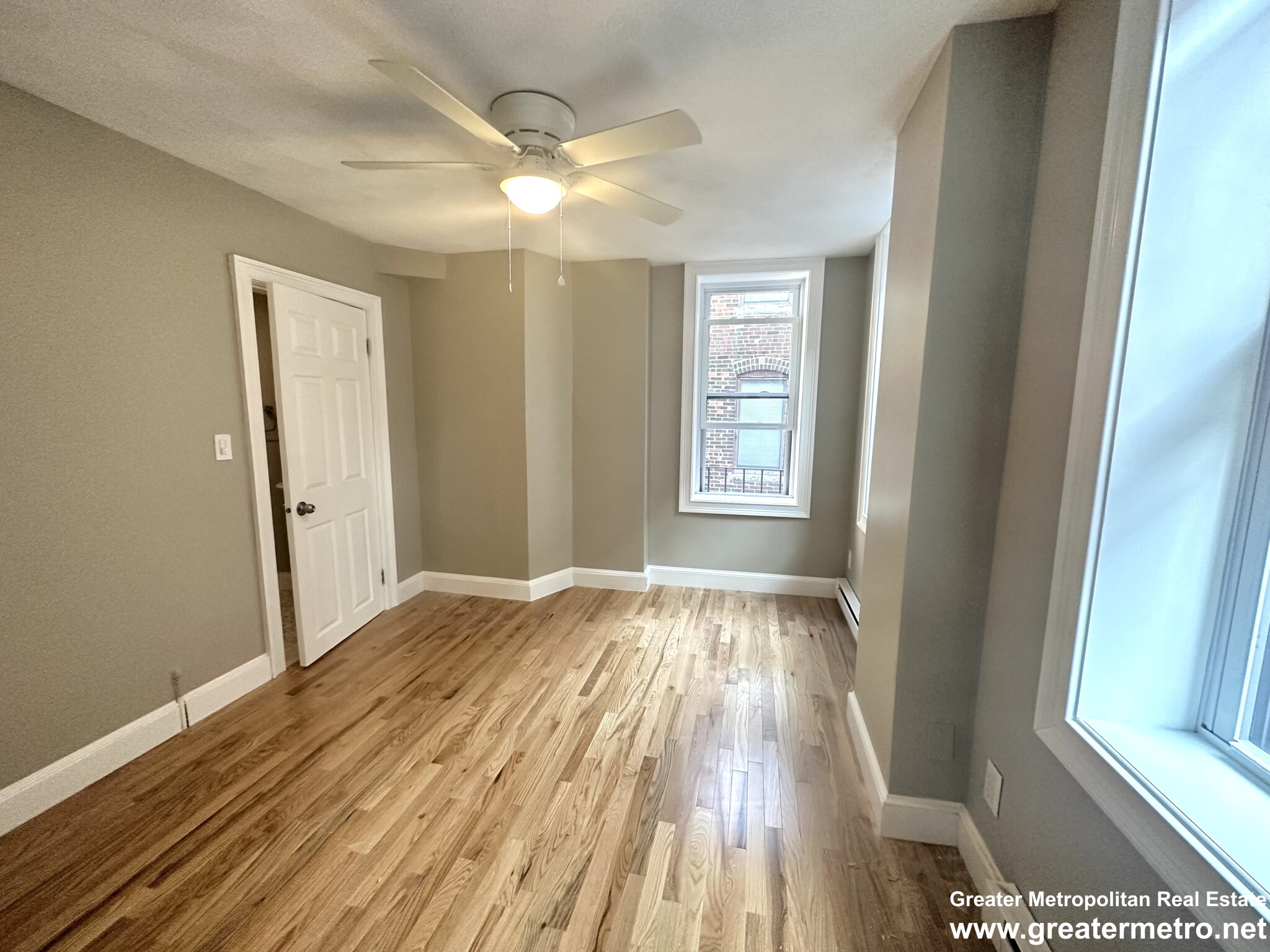 466 Commercial St, North End