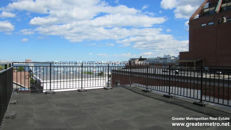 351 North St, North End