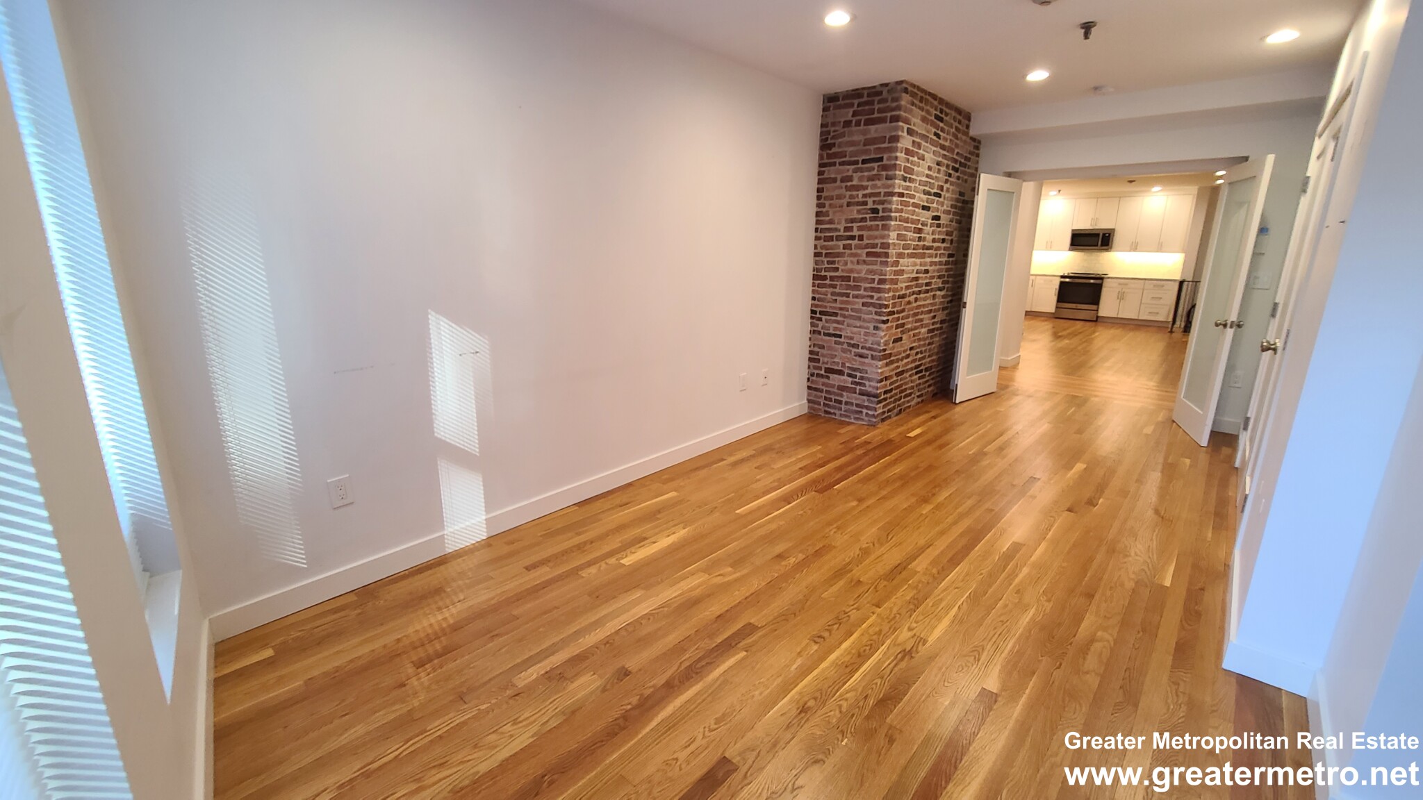 351 North St, North End