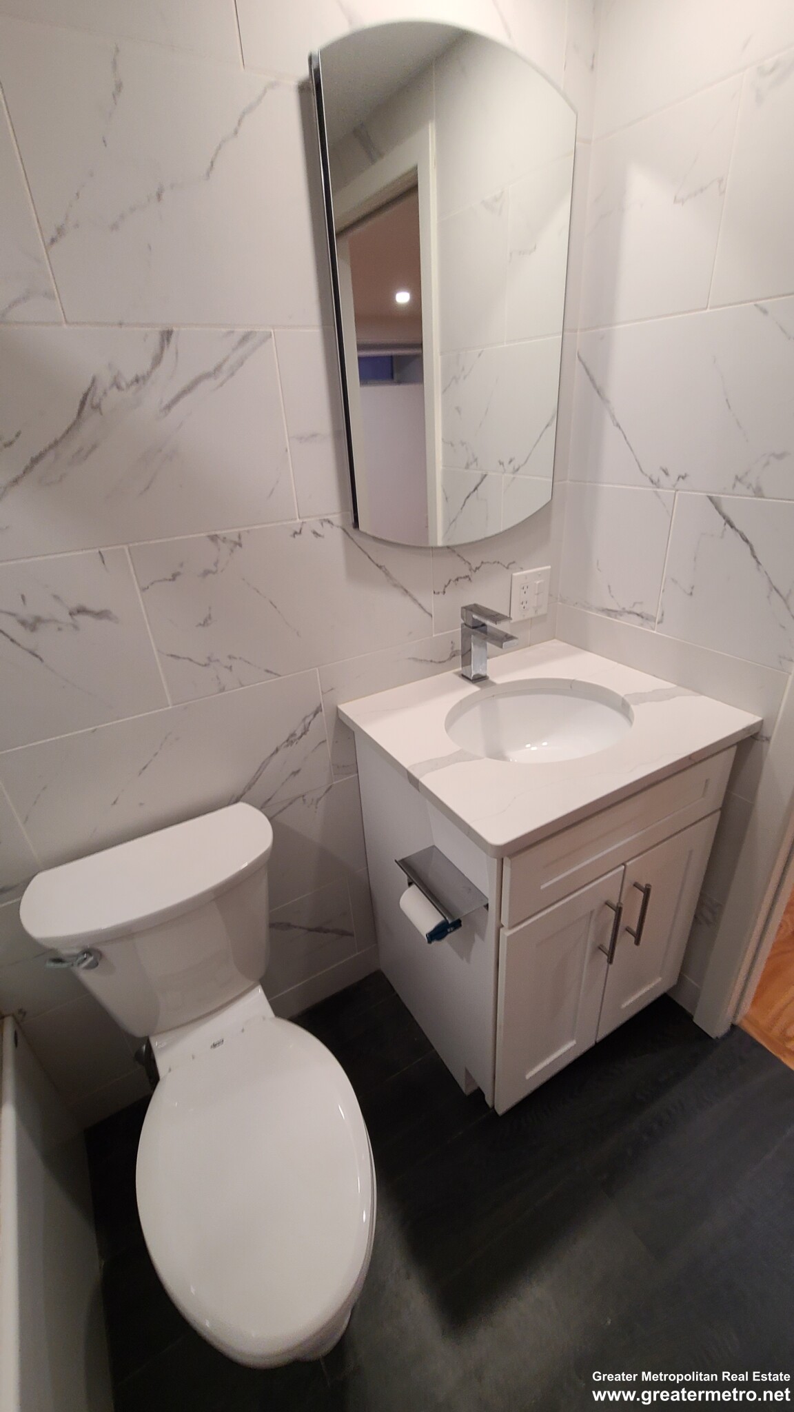 351 North St, North End