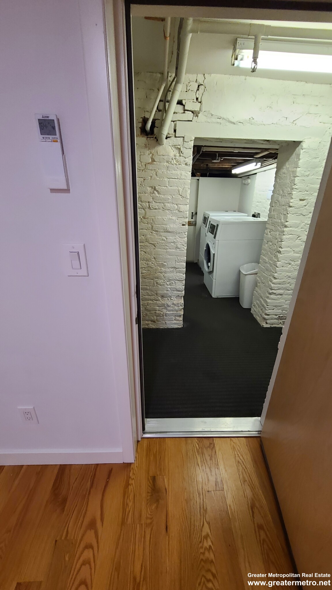 351 North St, North End