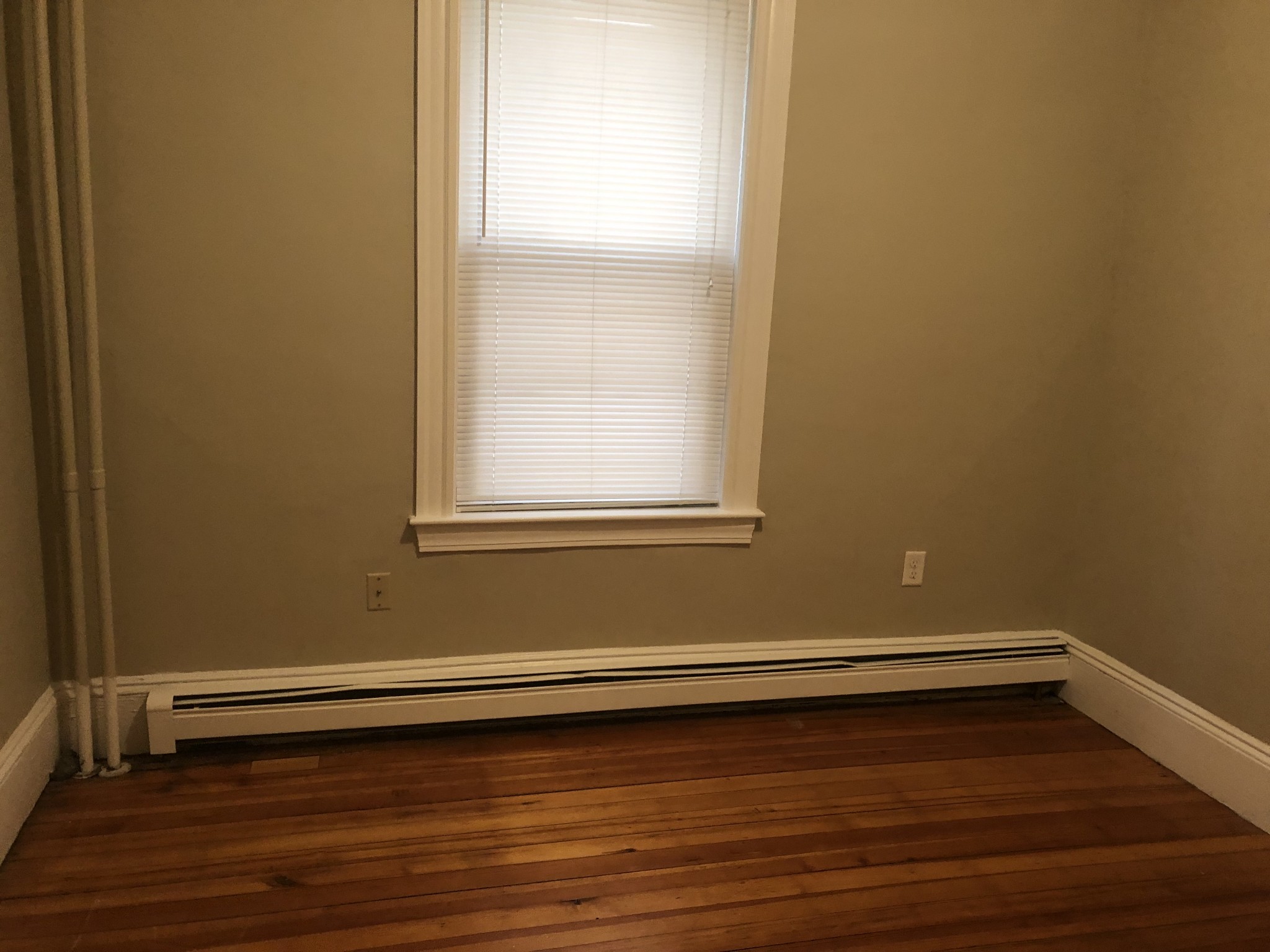 Photos of apartment on Congress Ave.,Chelsea MA 