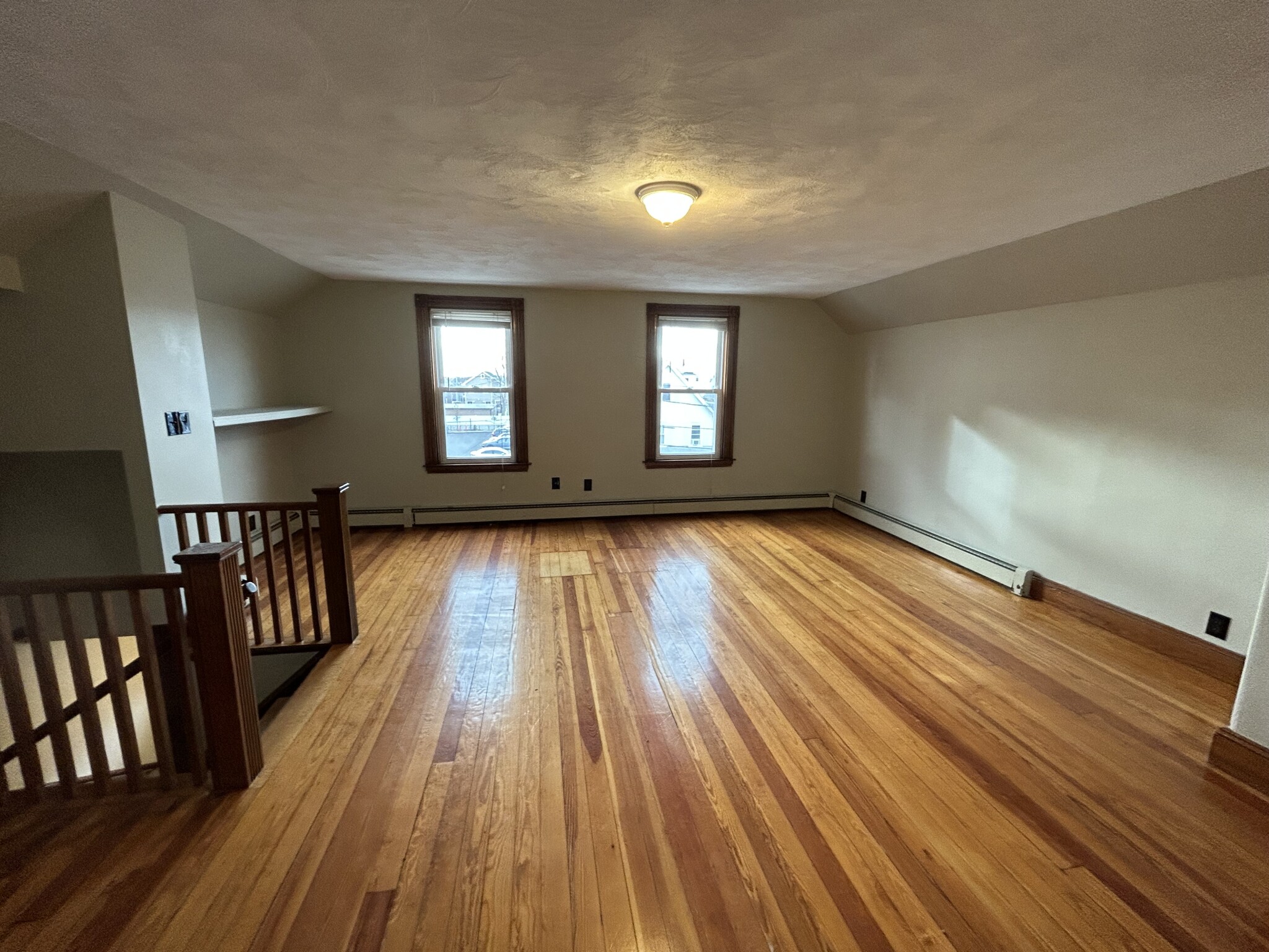 86 Medford St, Magoun Square