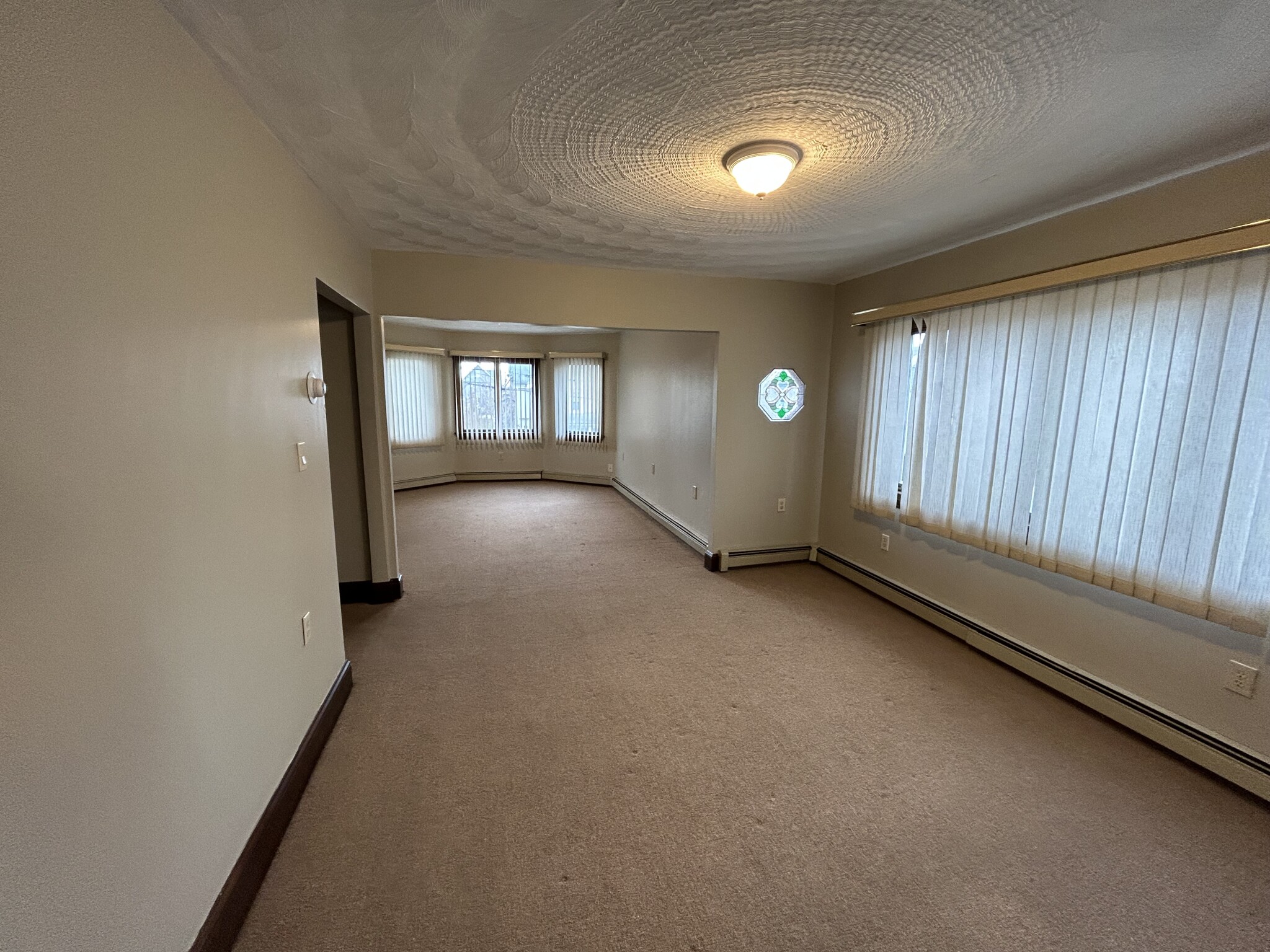 86 Medford St, Medford