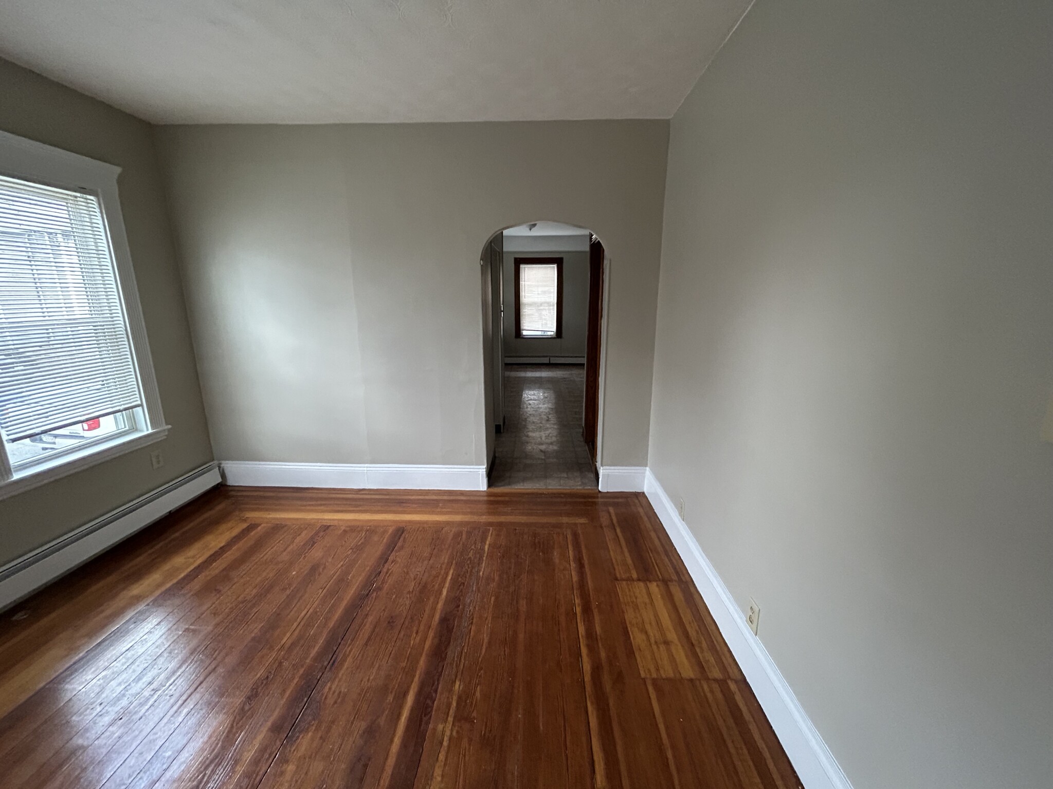 86 Medford St, Medford