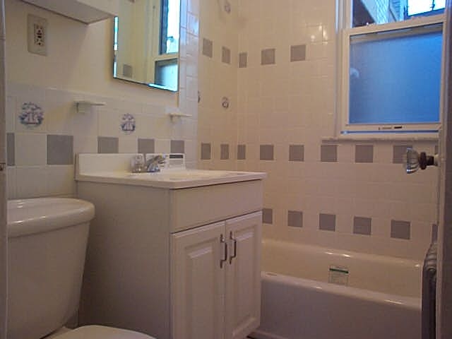 24 Sidlaw Rd. — Brighton