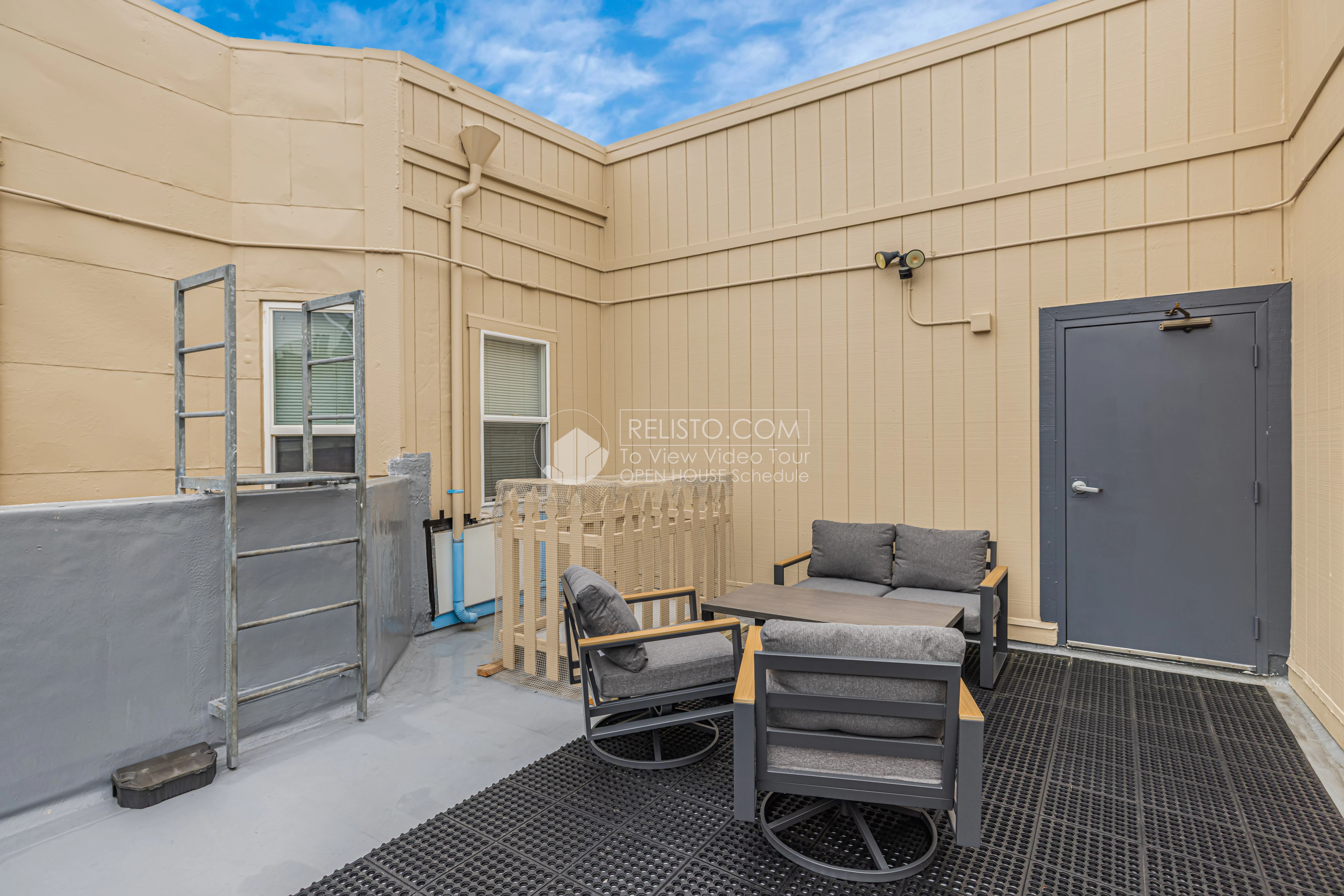 Listing image 14