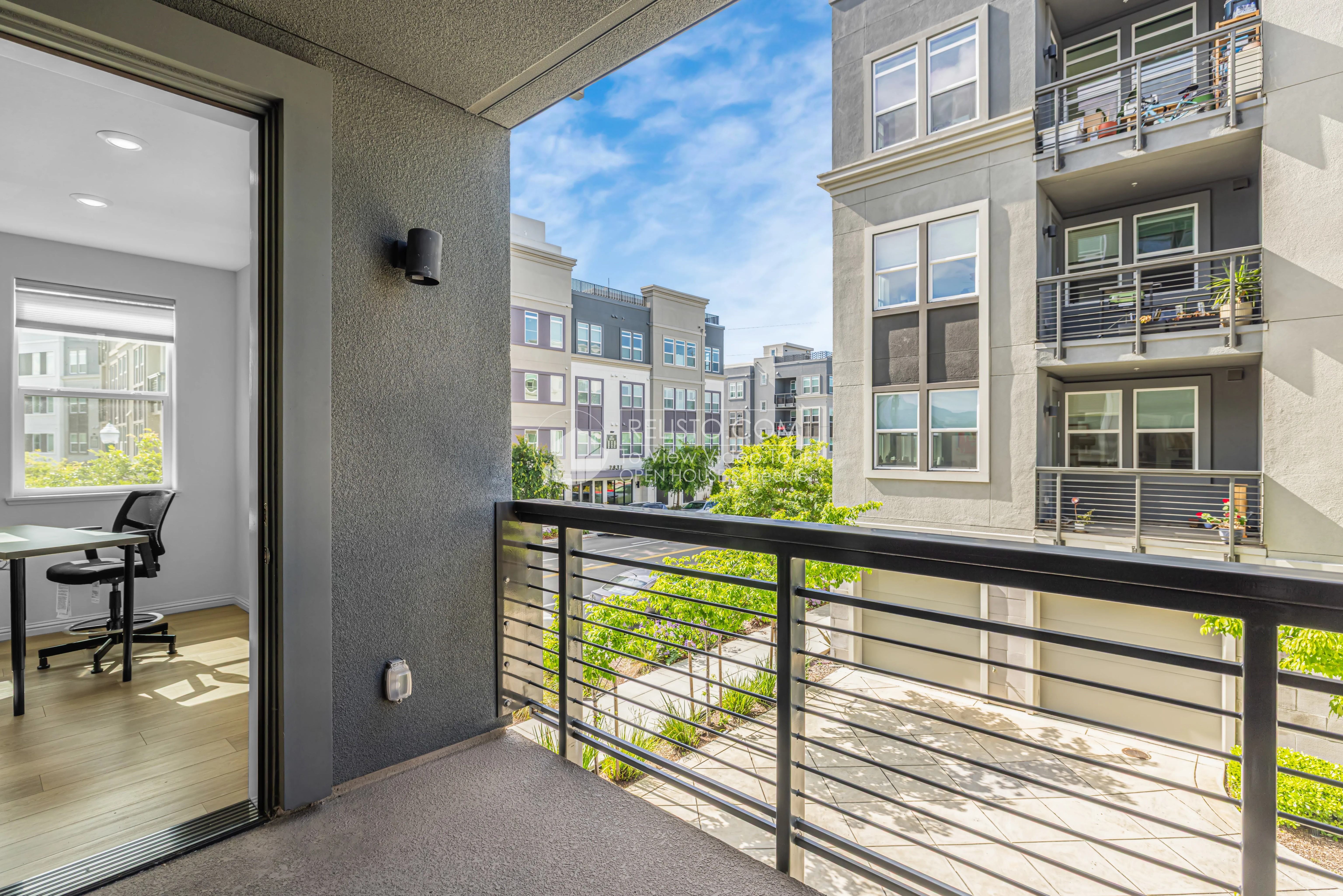 Listing image 13