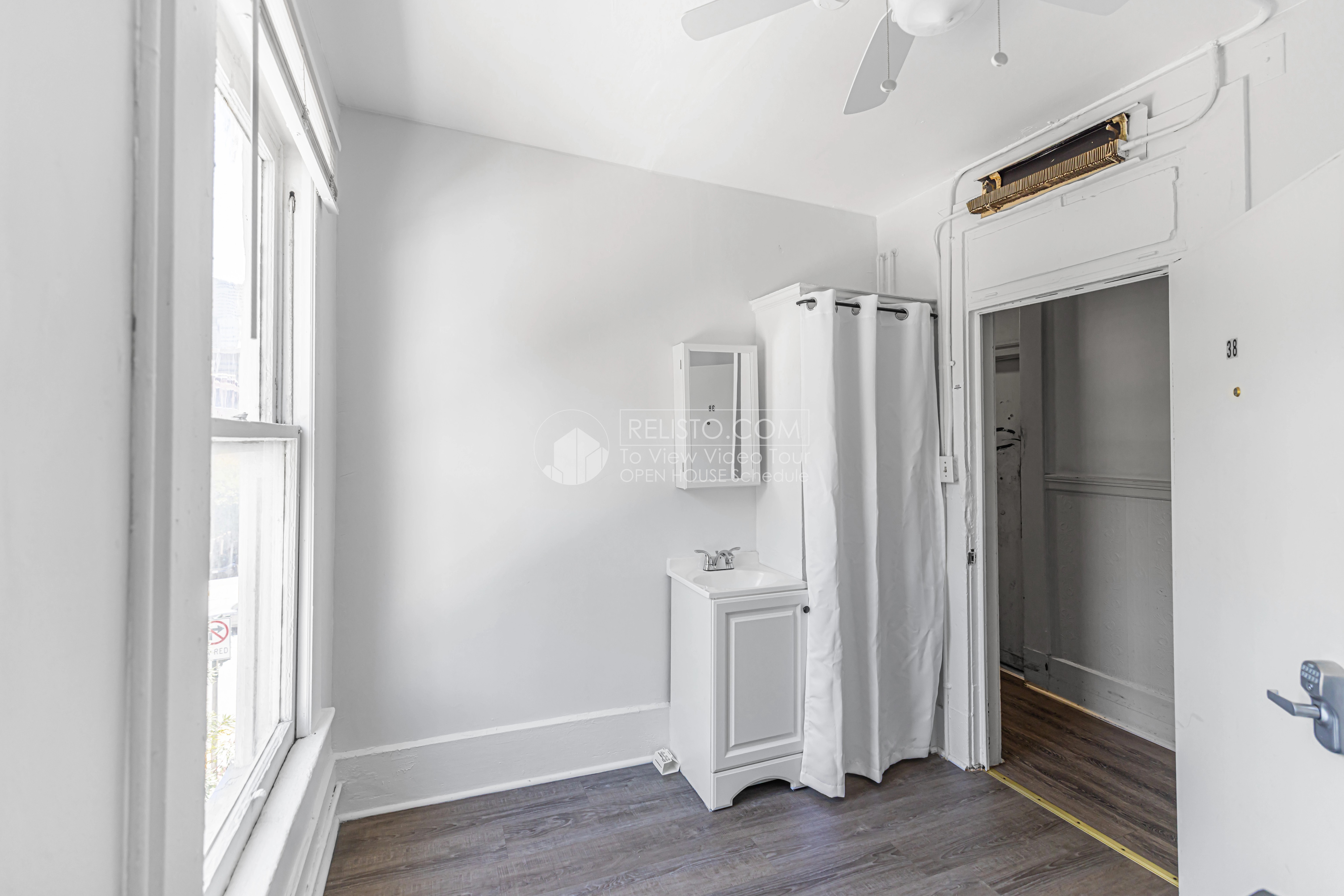 402 Broadway #38